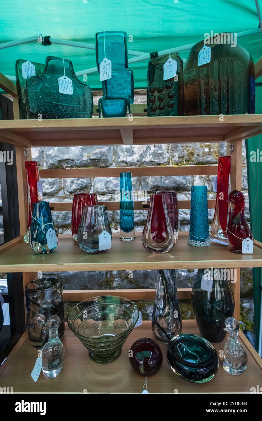 England, Kent, Tunbridge Wells, Die Pantiles, Antiquitätengeschäft Stockfoto