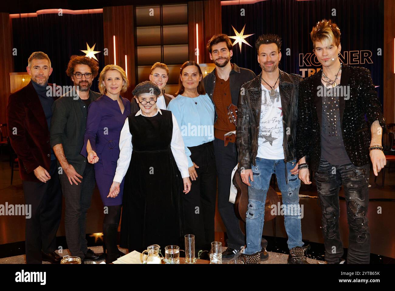 Koelner Treff Folge 726 Micky Beisenherz, Oliver Wnuk, Susan Link, Katharina Thalbach, Sophia Nagelschmidt, Jenny Juergens, Alvaro Soler, Chris ehrlich, Andreas ehrlich, Koelner Treff Folge 726, WDR Studio BS3, Köln, 05.12.2024 *** Koelner Treff Episode 726 Micky Beisenherz, Oliver Wnuk, Susan Link, Katharina Thalbach, Sophia Nagelschmidt, Jenny Juergens, Alvaro Soler, Chris ehrlich, Andreas ehrlich, Koelner Treff Episode 726 , WDR Studio BS3, Köln, 05 12 2024 Copyright: xEventpressxBecherx Stockfoto