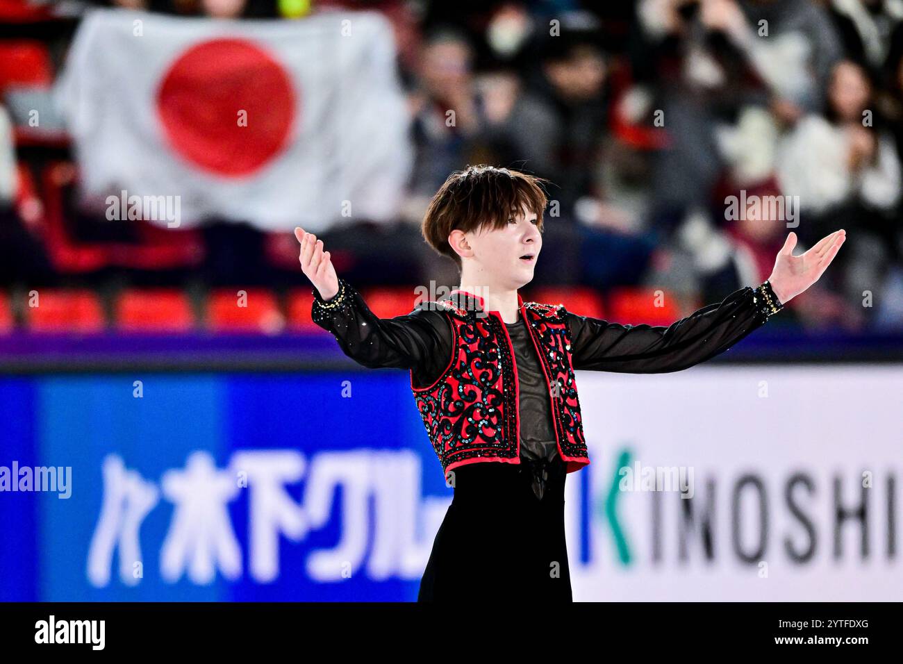 Rio NAKATA (JPN), während des Junior Men Short Program, beim ISU Grand Prix des Eiskunstlauf-Finales 2024, im Patinoire Polesud, am 6. Dezember 2024 in Grenoble, Frankreich. Quelle: Raniero Corbelletti/AFLO/Alamy Live News Stockfoto