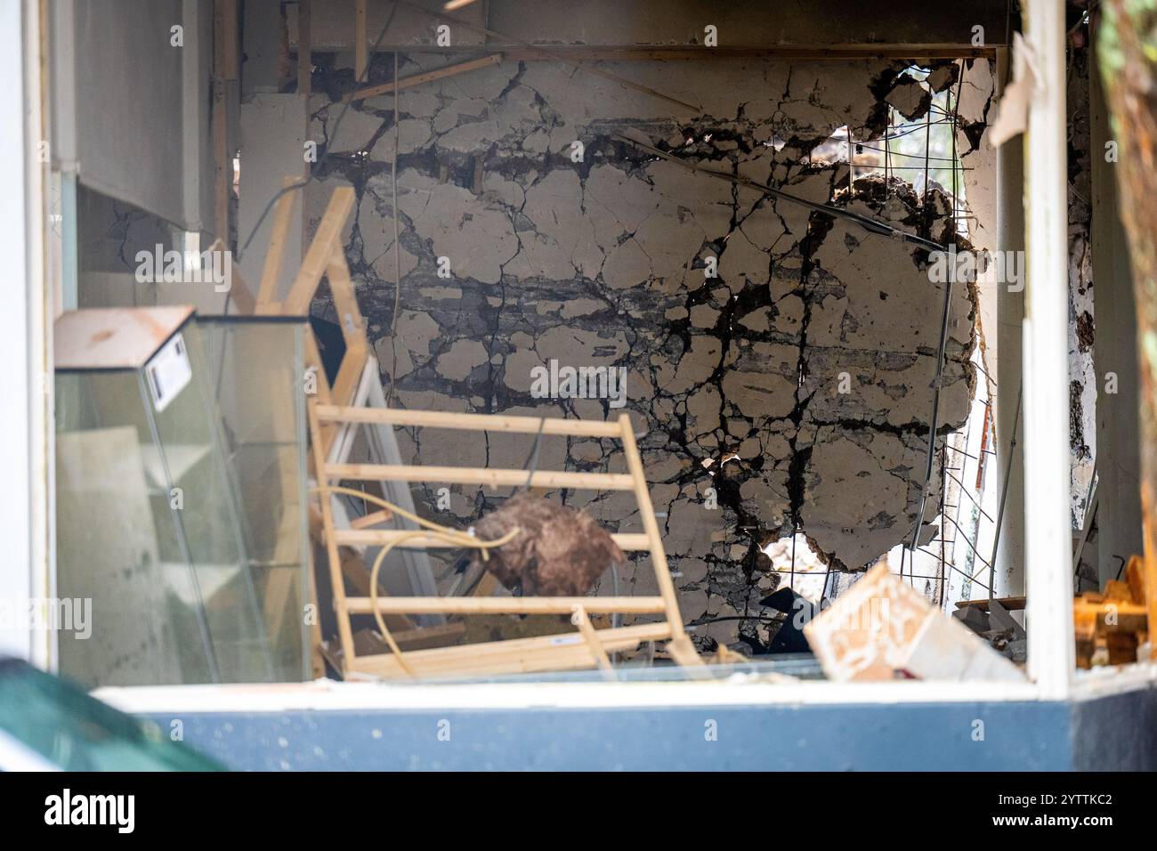 DEN HAAG - Schaden in der Wohnung auf dem Tarwekamp. Zwei Explosionen verursachten große Verwüstung und zerstörten mehrere Häuser. Bisher wurden fünf Leichen gefunden. ANP JOSH WALET niederlande aus - belgien aus Stockfoto