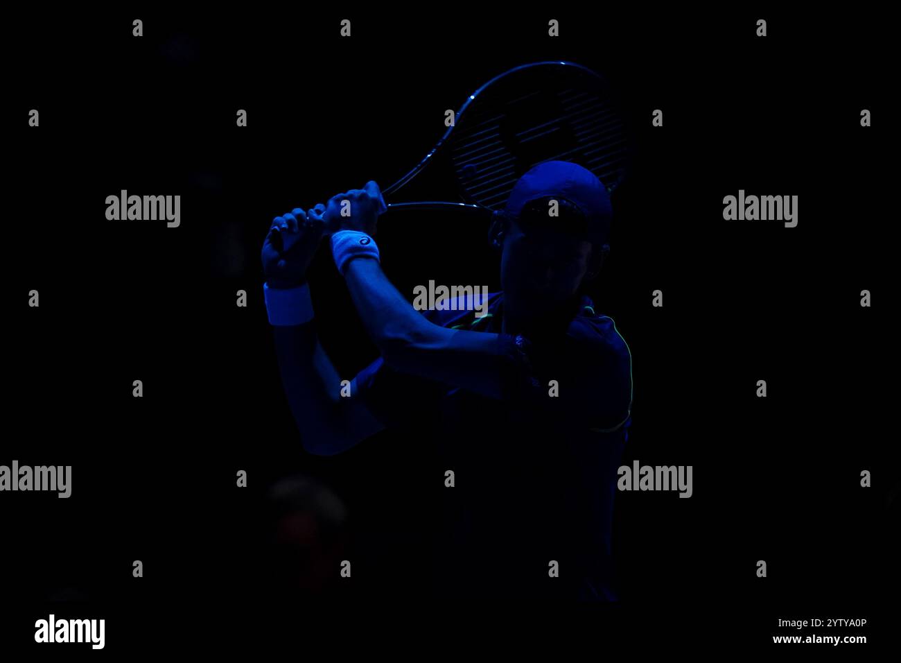 Der Australier Alex de Minaur während seines Spiels gegen den Franzosen Gael Monfils (nicht abgebildet) im UTS London Grand Final 2024 in der Copper Box Arena in London. Bilddatum: Sonntag, 8. Dezember 2024. Stockfoto