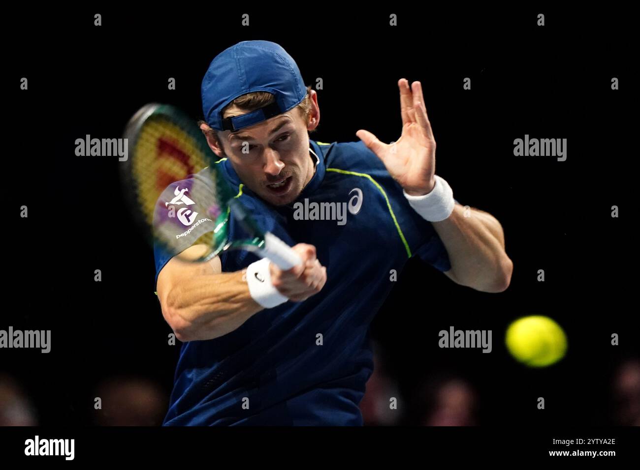 Der Australier Alex de Minaur während seines Spiels gegen den Franzosen Gael Monfils (nicht abgebildet) im UTS London Grand Final 2024 in der Copper Box Arena in London. Bilddatum: Sonntag, 8. Dezember 2024. Stockfoto