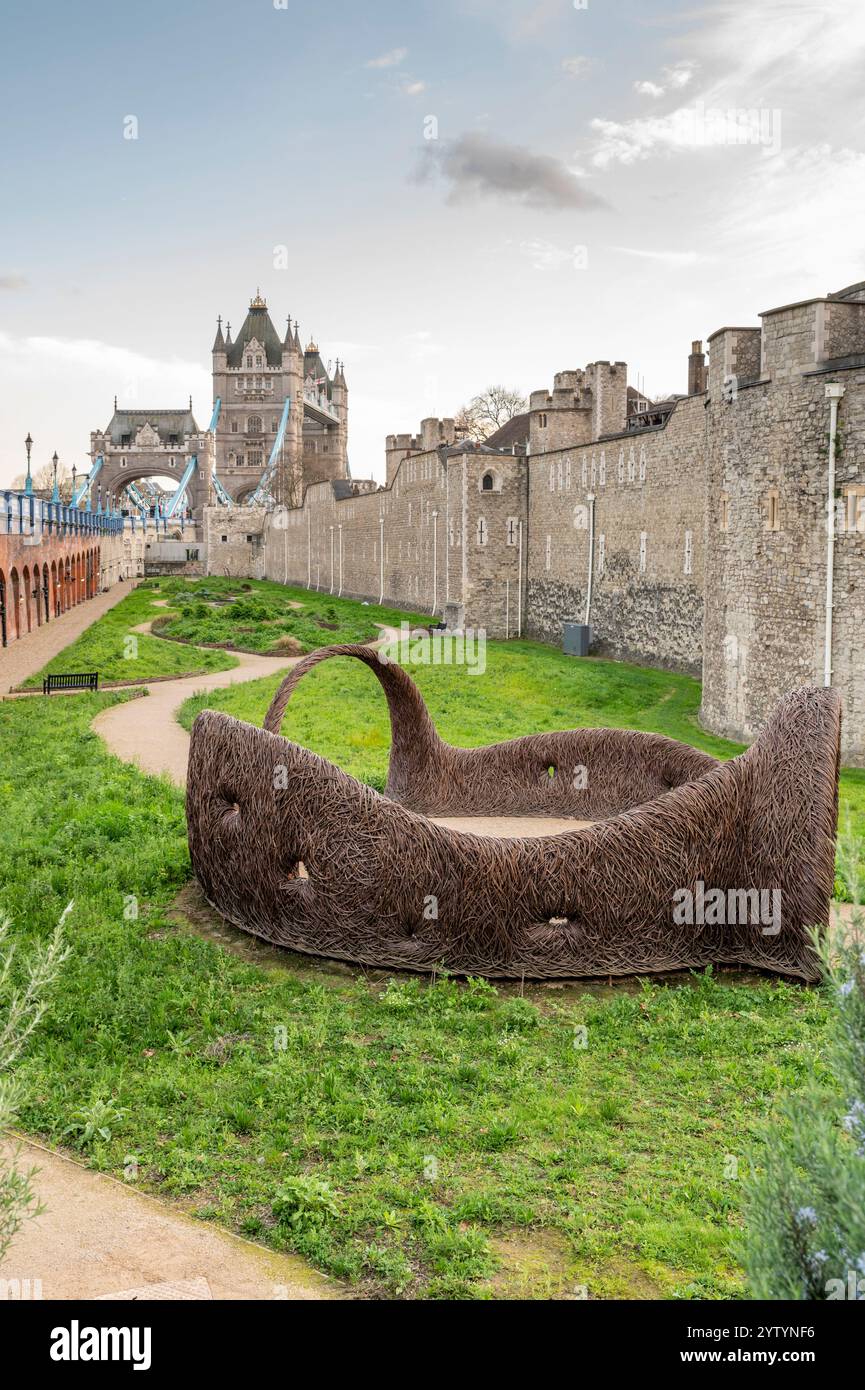 Der Tower of London, offiziell her Majesty's Royal Palace, ist eine historische Burg im Zentrum Londons. Stockfoto