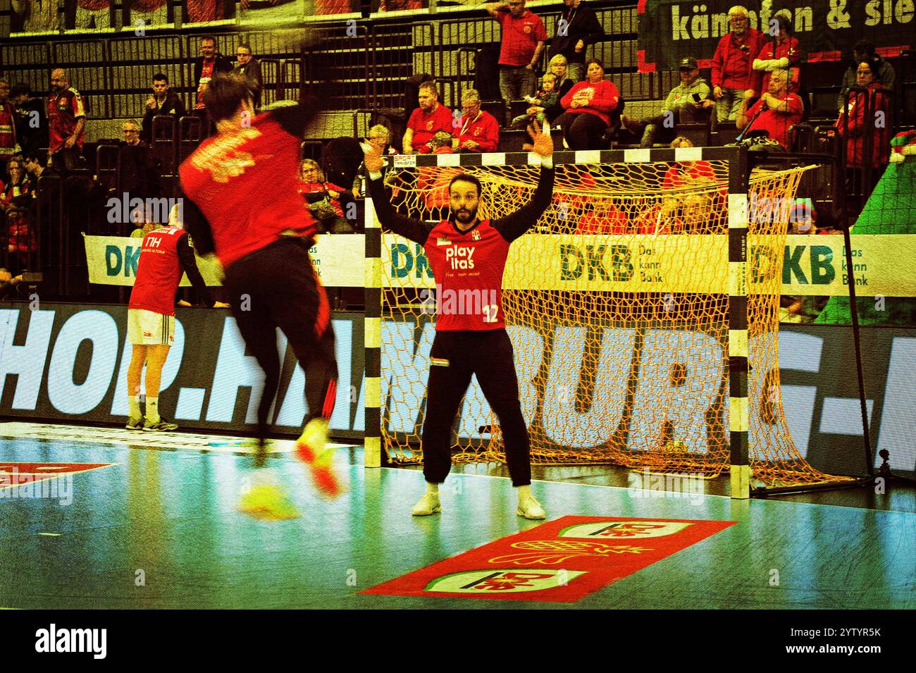 HSV Handball vs. SC DHfK Leipzig, Aufwärmtraining Handball Sport Verein Hamburg, Alsterdorfer Sporthalle, Hamburg Stockfoto