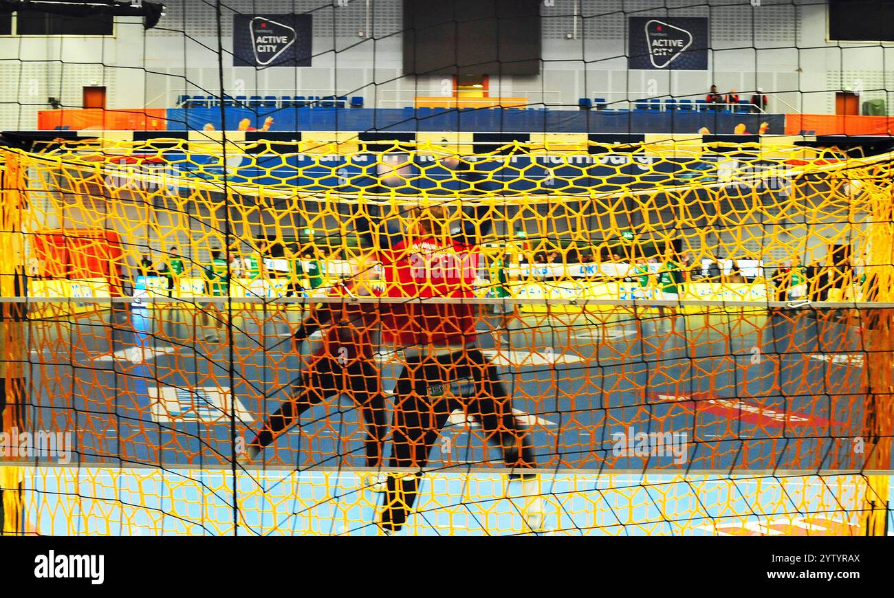 HSV Handball vs. SC DHfK Leipzig, Torwarttraining Handball Sport Verein Hamburg, Alsterdorfer Sporthalle Hamburg Stockfoto