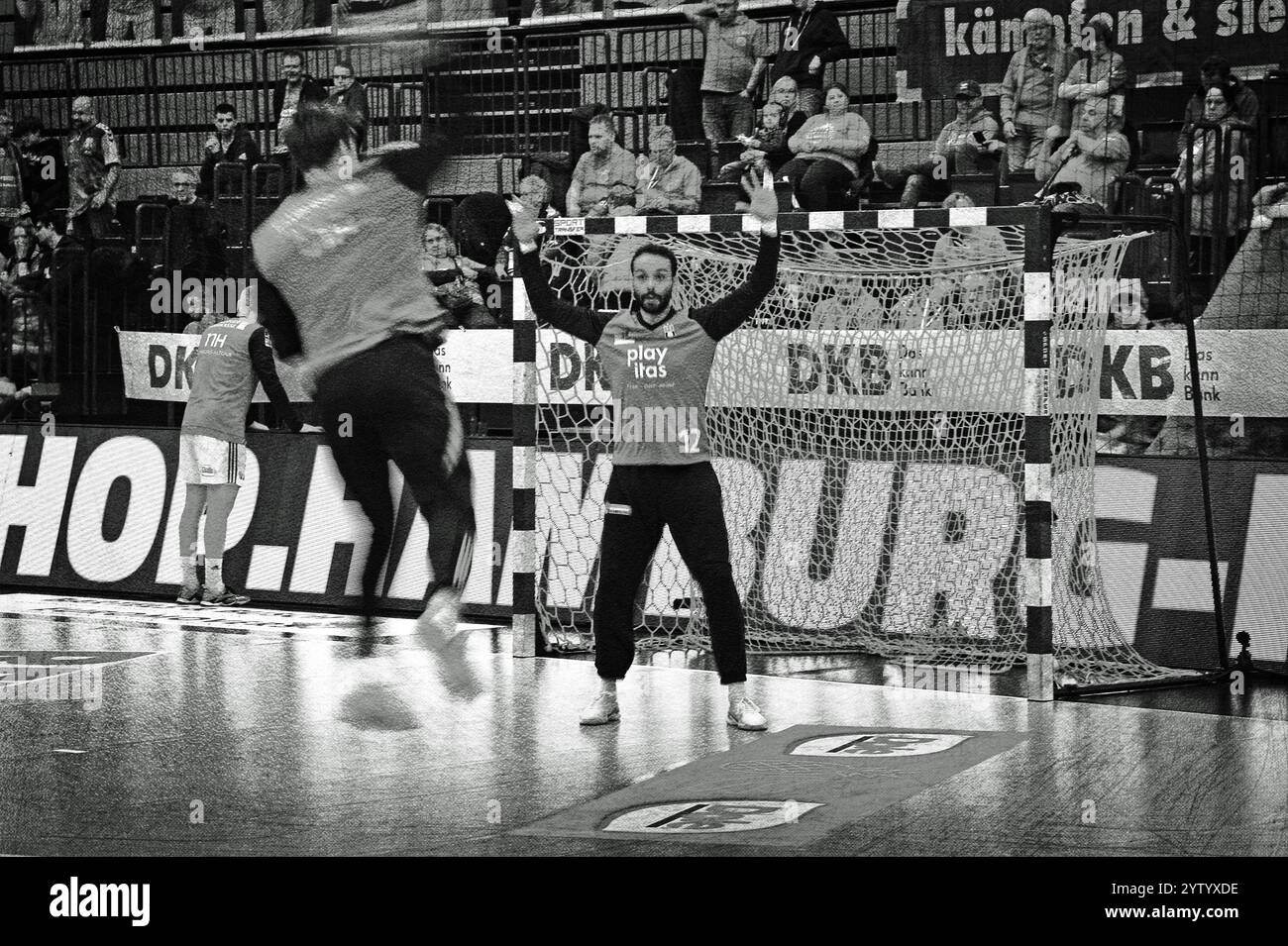 HSV Handball vs. SC DHfK Leipzig, Aufwärmtraining Handball Sport Verein Hamburg, Alsterdorfer Sporthalle, Hamburg Stockfoto