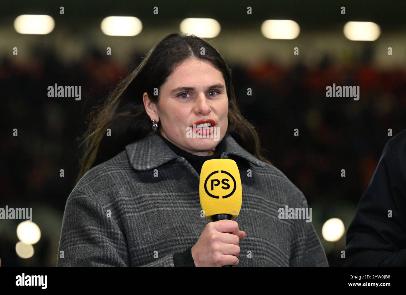 Ashton Gate, Bristol, Großbritannien. Dezember 2024. Investec Champions Cup Rugby, Bristol Bears versus Leinster; Ilona Maher von der US Women's 7s Team wird im Januar 2025 interviewt, als er sich Bristol Bears Women anschloss. Credit: Action Plus Sports/Alamy Live News Stockfoto