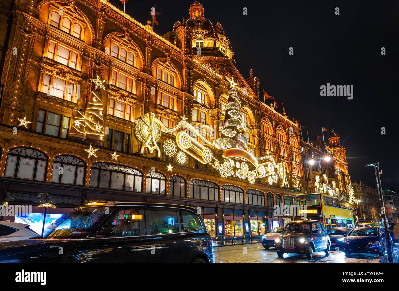 Londons Belgravia ist weihnachtlich dekoriert, Großbritannien Stockfoto