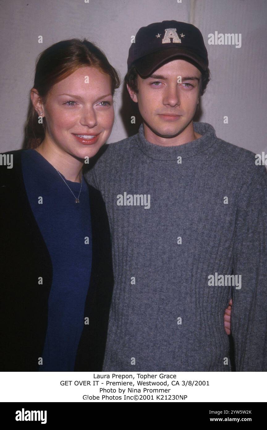 8. März 2001: Laura Prepon, Topher Grace. GET OVER IT – Premiere, Westwood, CA 8/2001 (Credit Image: © Nina Prommer/ZUMA Press Wire) NUR REDAKTIONELLE VERWENDUNG! Nicht für kommerzielle ZWECKE! Stockfoto