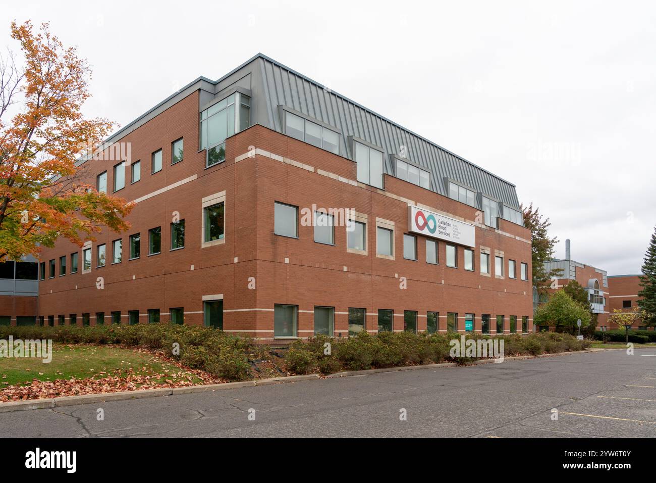 Ottawa, ON, Kanada – 16. Oktober 2023: Hauptsitz der Canadian Blood Services in Ottawa, ON, Kanada. Stockfoto