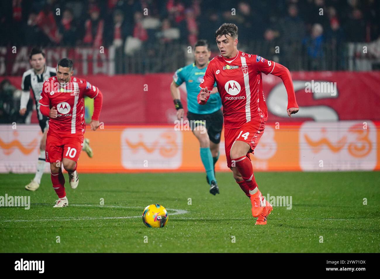 Monza, Italie. Dezember 2024. Daniel Maldini (AC Monza) während des italienischen Meisterschaftsspiels Serie A zwischen AC Monza und Udinese Calcio am 9. November 2024 im U-Power Stadium in Monza, Italien - Foto Morgese-Rossini/DPPI Credit: DPPI Media/Alamy Live News Stockfoto