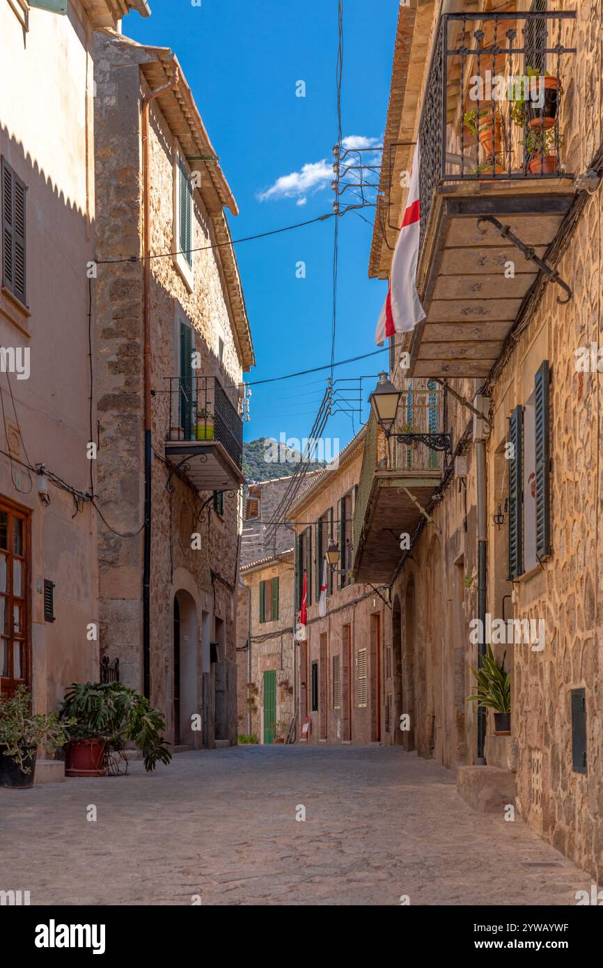 Gasse im Dorf Valldemossa, Mallorca, Spanien Stockfoto