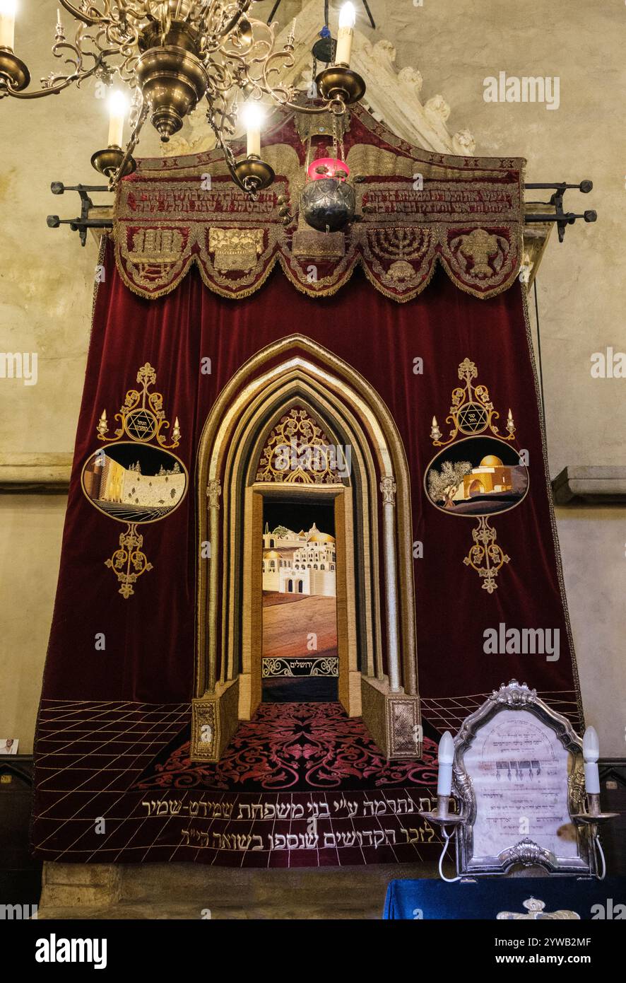 Alte Neue Synagoge Innenraum, Prag, Tschechien. Stockfoto