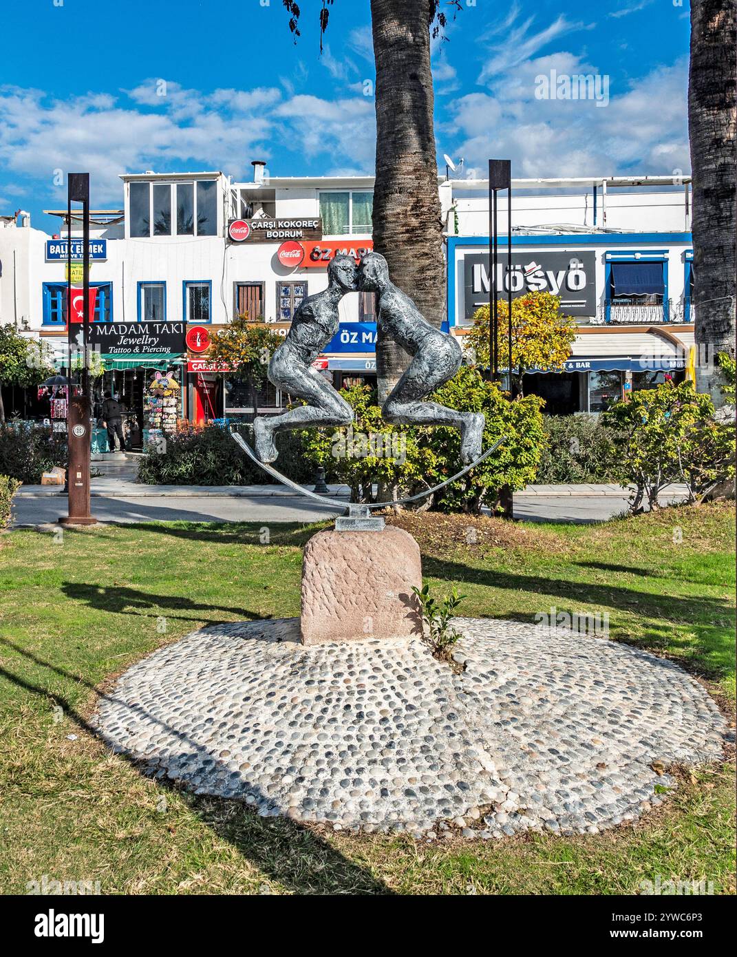 Die Statue der Liebe in einem Park in Bodrum, Türkiye Stockfoto