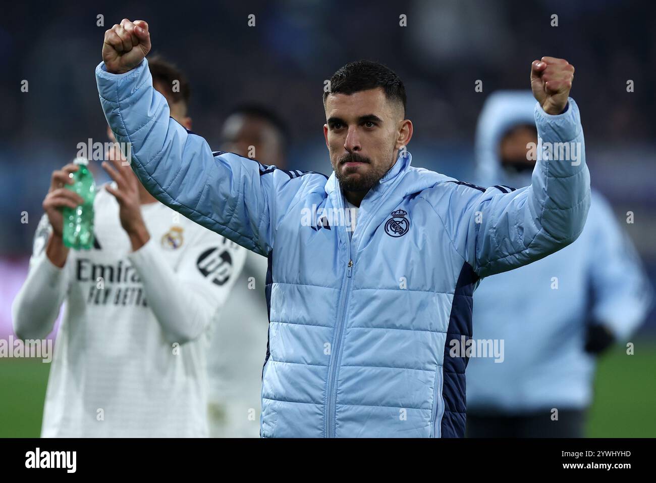 Bergamo, Italien. Dezember 2024. Dani Ceballos von Real Madrid CF feiert am 10. Dezember 2024 im Gewiss-Stadion in Bergamo, Italien, am Ende des UEFA Champions League Phase MD6-Spiels zwischen Atalanta BC und Real Madrid C.F. Quelle: Marco Canoniero/Alamy Live News Stockfoto
