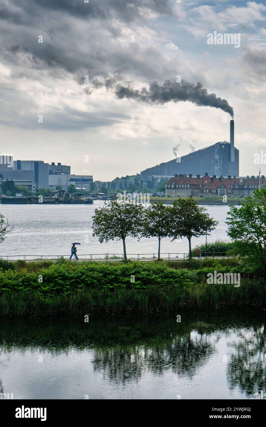 Das Amager Resource Center (ARC). Das Projekt ersetzt eine alte Abfallverbrennungsanlage. Kopenhagen, Dänemark Stockfoto