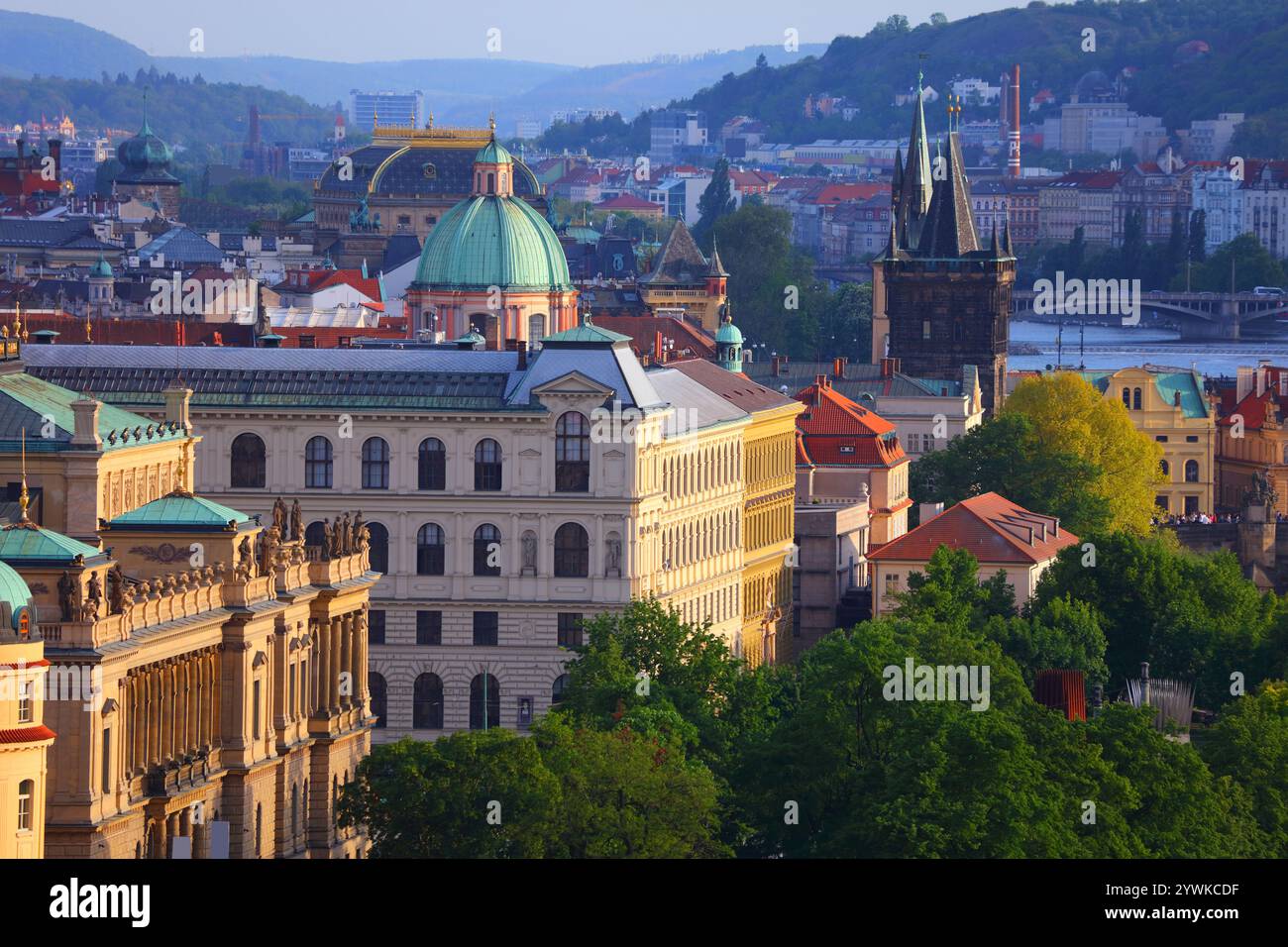 Stadtbild von Prag. Neustadt (Nove Mesto) in Prag Stadt, Tschechien. Stockfoto