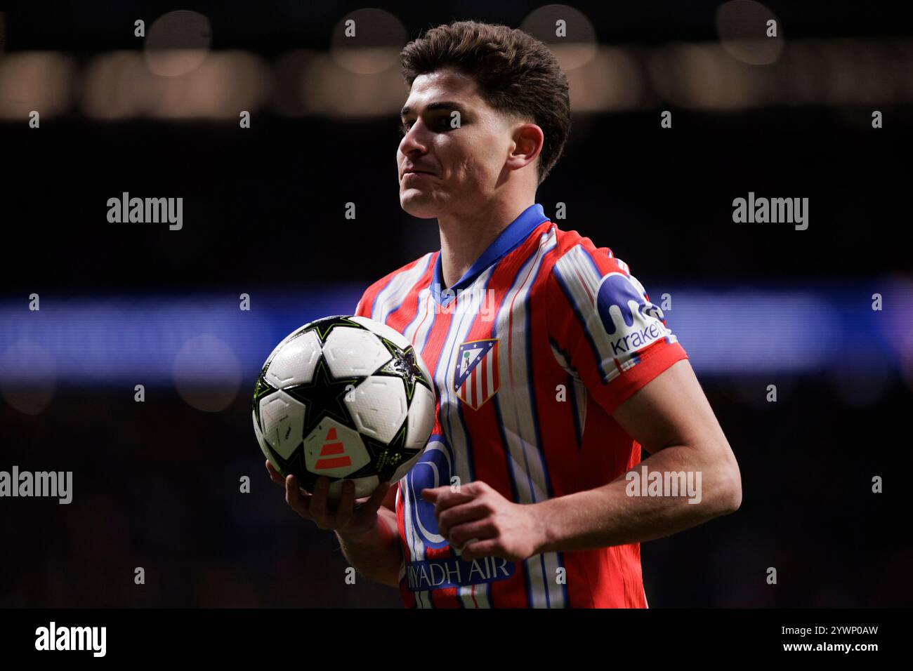 MADRID, SPANIEN - 11. Dezember: Julian Alvarez von Atletico de Madrid während des Spiels der UEFA Champions League 2024/25 zwischen Atletico de Madrid und Slovan Bratislava im Riyadh Air Metropolitano Stadion. (Foto: Guillermo Martinez) Stockfoto