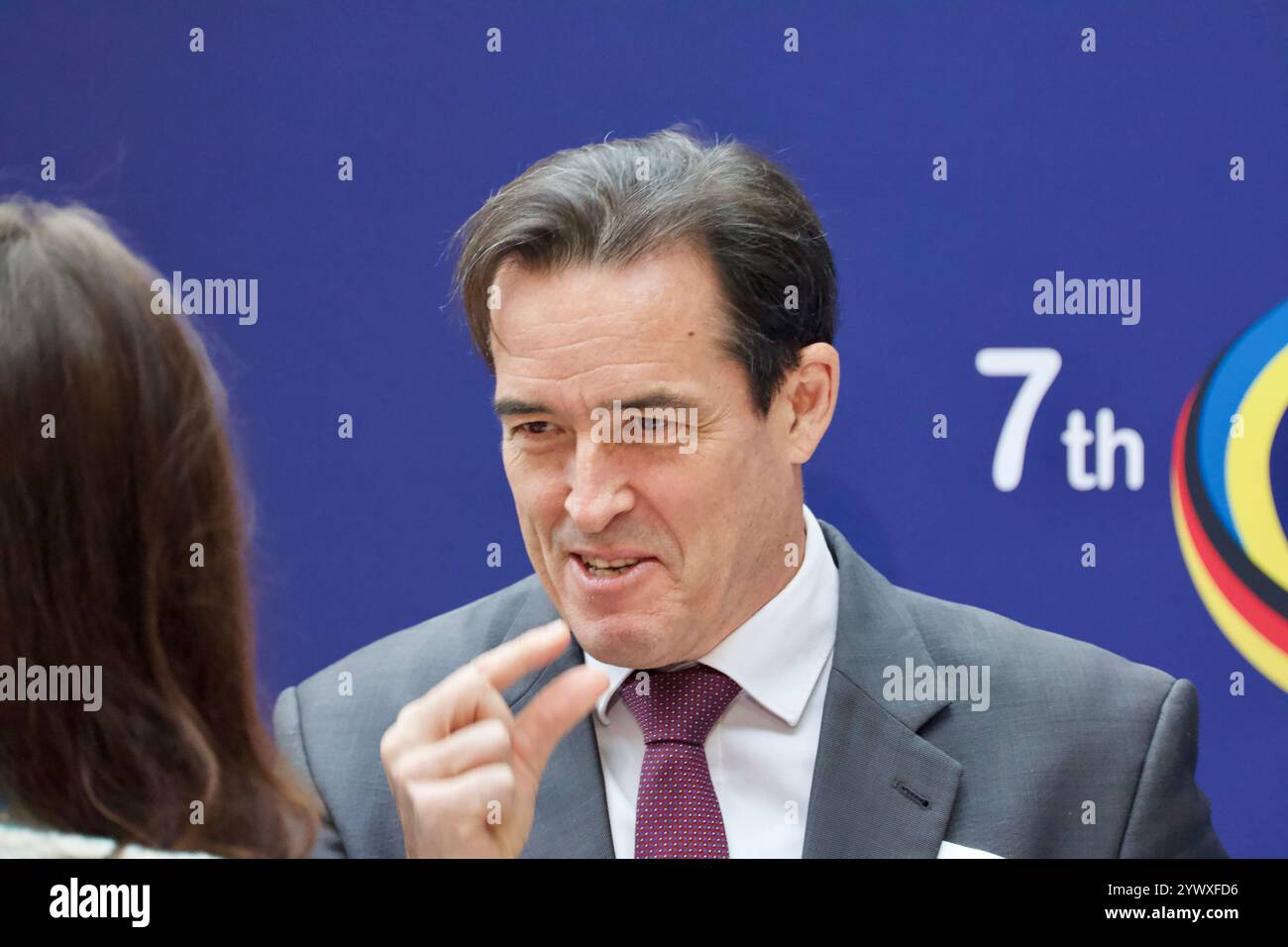 Berlin, Deutschland. Dezember 2024. OLAF Scholz nimmt an der 7. Deutsch-Ukrainisches Wirtschaftsforum zusammen mit Denys Schmyhal. Stockfoto