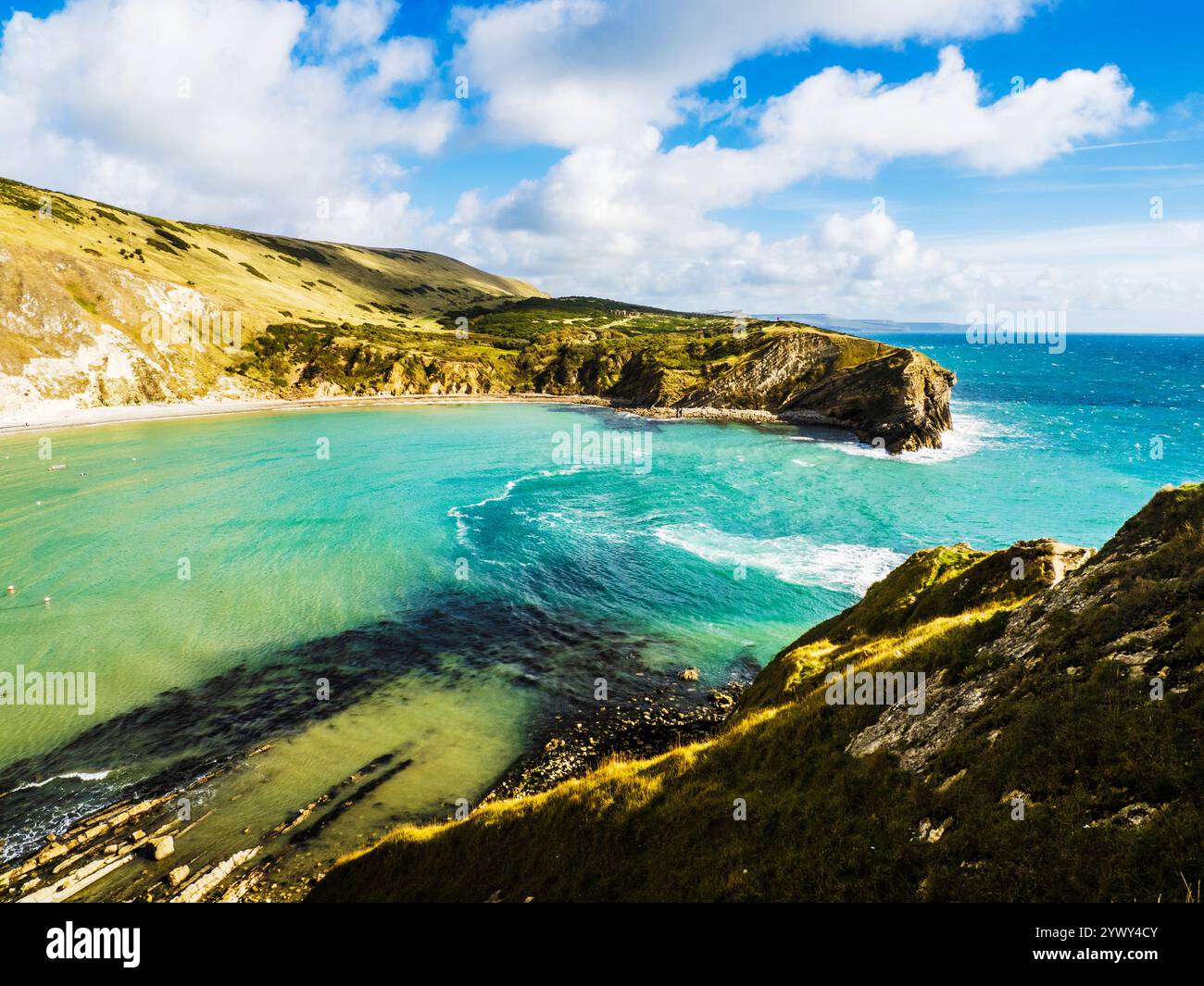 Lulworth Cove an der Jurassic Coast in Dorset. Stockfoto