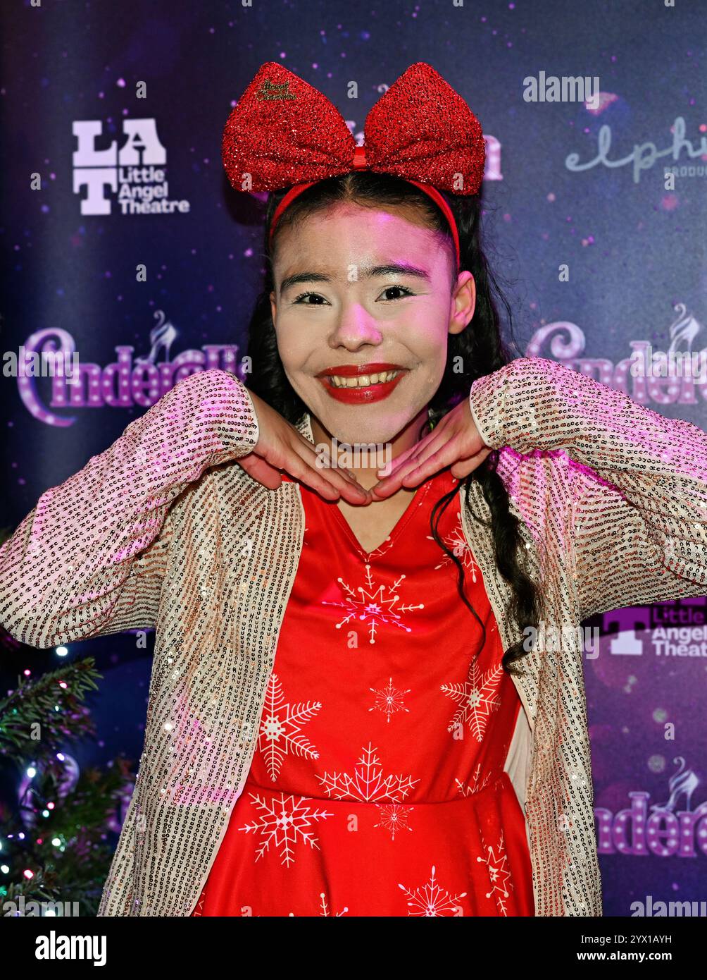 LONDON, GROSSBRITANNIEN. Dezember 2024. Leila Lea nahm an der Presseveranstaltung Teil: „Cinderella“ kommt ins Londoner West End im King's Head Theatre in Islington, London, Großbritannien. (Foto von 李世惠d/siehe Li/Picture Capital) Credit: Siehe Li/Picture Capital/Alamy Live News Stockfoto