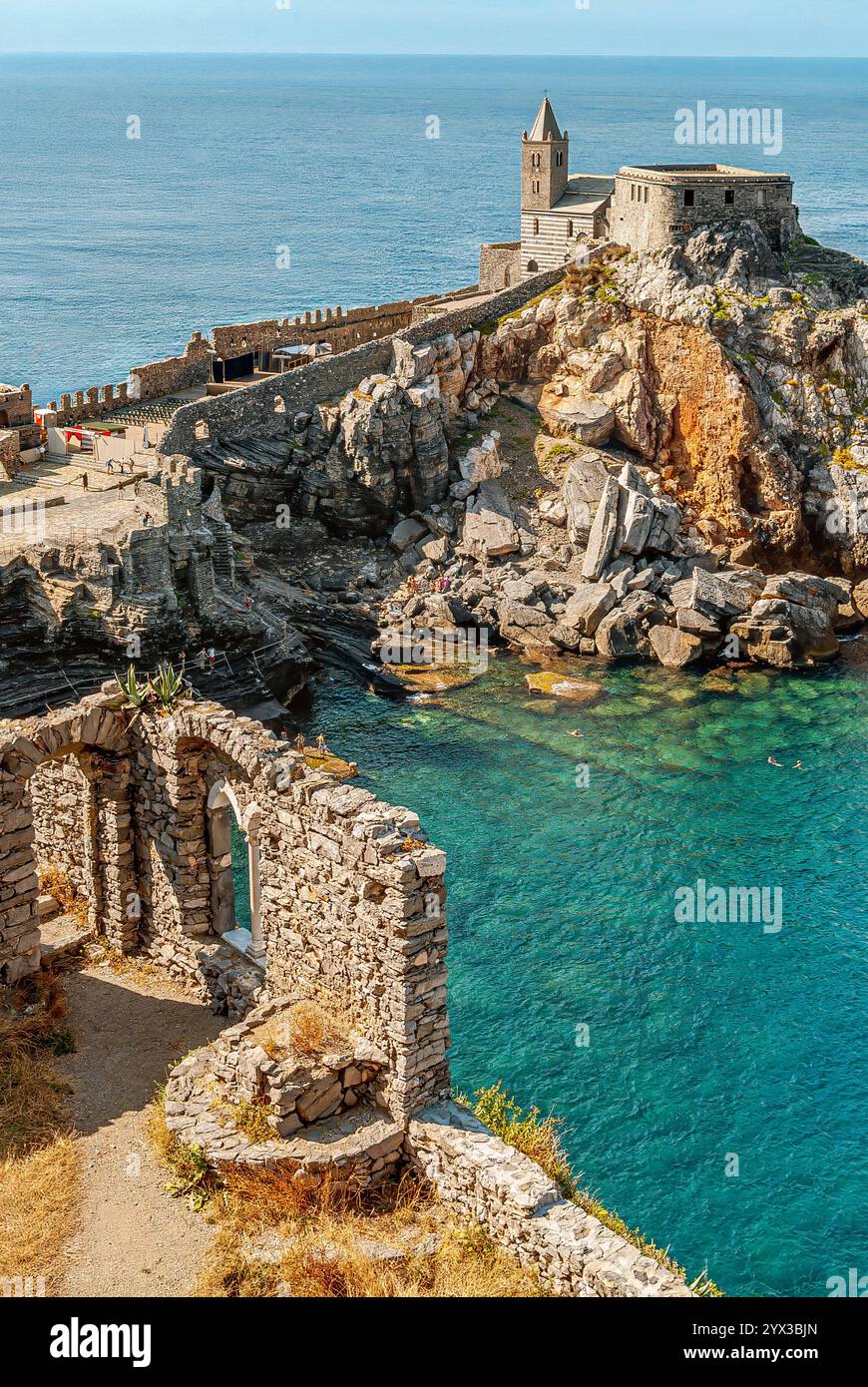 Kirche chiesa San Pietro an der Küste von Porto Venere, Ligurien, Nordwest-Italien Stockfoto
