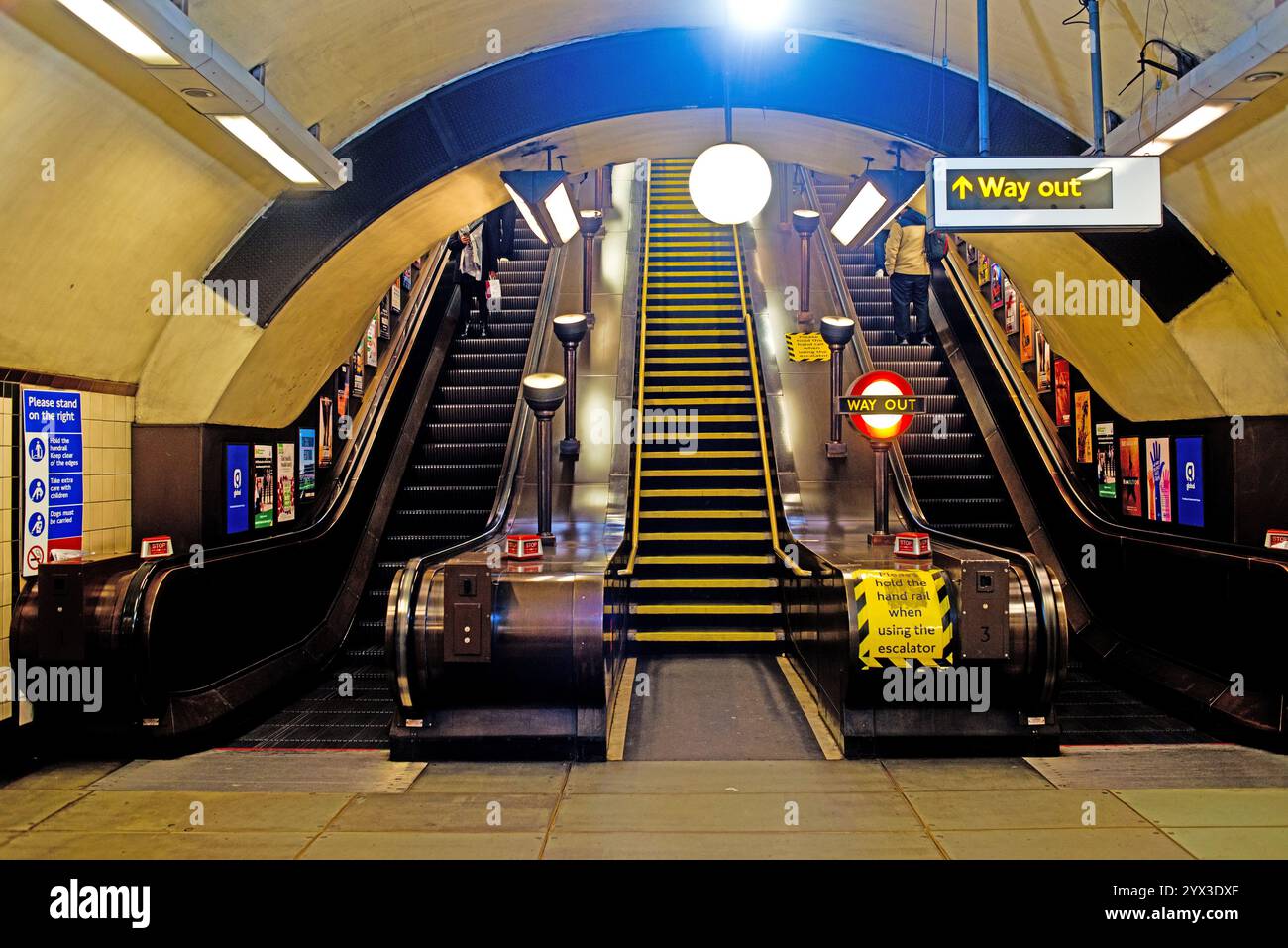 Art déco-Station St Johns Wood aus den 1930er Jahren, North London, England Stockfoto