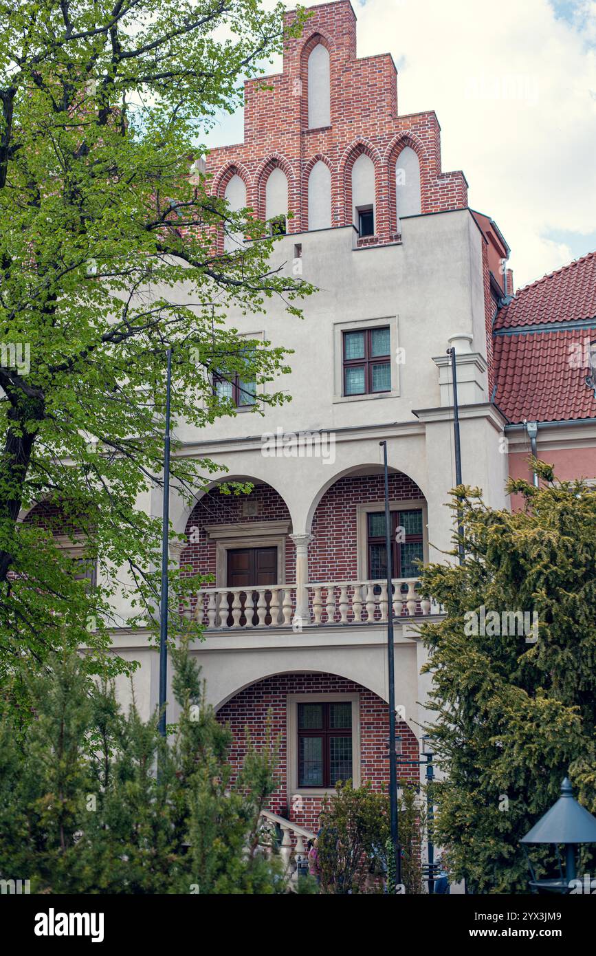 Königliche Burg in Poznań auf dem Hügel Przemysł, ein historisches Wahrzeichen, das das architektonische Erbe der Stadt zeigt Stockfoto