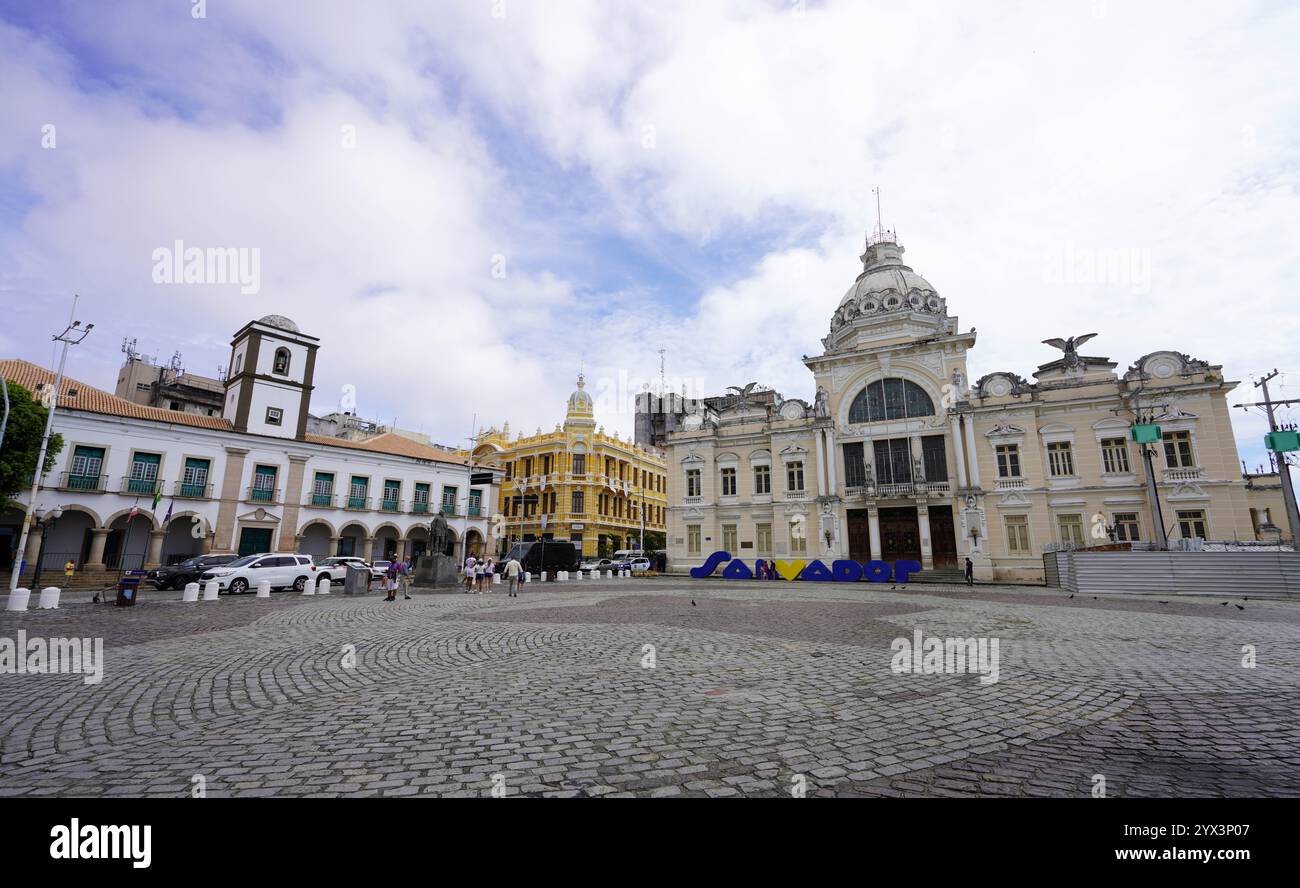 SALVADOR DE BAHIA, BRASILIEN - 15. OKTOBER 2024: Platz Praca Thome de Souza, Salvador de Bahia, Brasilien Stockfoto