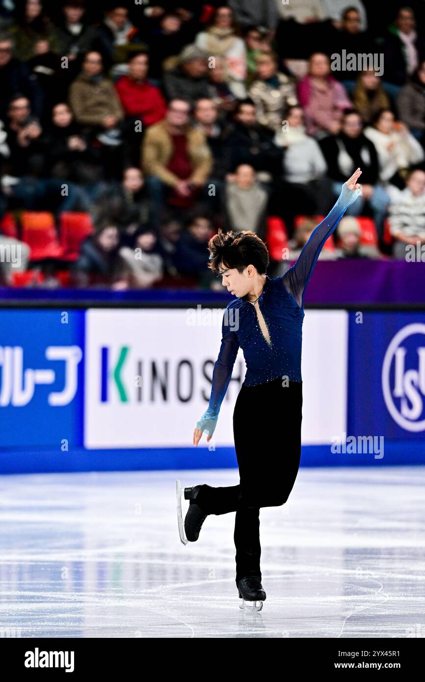 Shun SATO (JPN), während des Senior Men Free Skating, beim ISU Grand Prix des Eiskunstlauf-Finales 2024, im Patinoire Polesud, am 7. Dezember 2024 in Grenoble, Frankreich. (Foto: Raniero Corbelletti/AFLO) Stockfoto