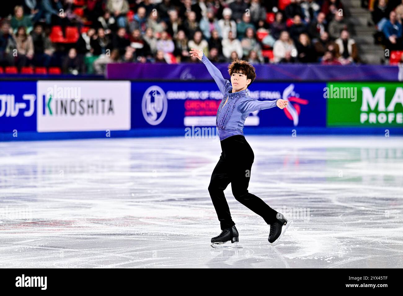 Shun SATO (JPN), während des Senior Men Short Program, beim ISU Grand Prix des Eiskunstlauf-Finales 2024, im Patinoire Polesud, am 6. Dezember 2024 in Grenoble, Frankreich. (Foto: Raniero Corbelletti/AFLO) Stockfoto