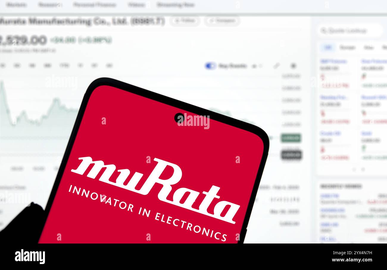 Murata-Symbol in Elektronik-Logo wird auf dem Smartphone angezeigt. Murata Manufacturing Co Ltd ist ein japanischer Hersteller von Elektronikkomponenten Stockfoto