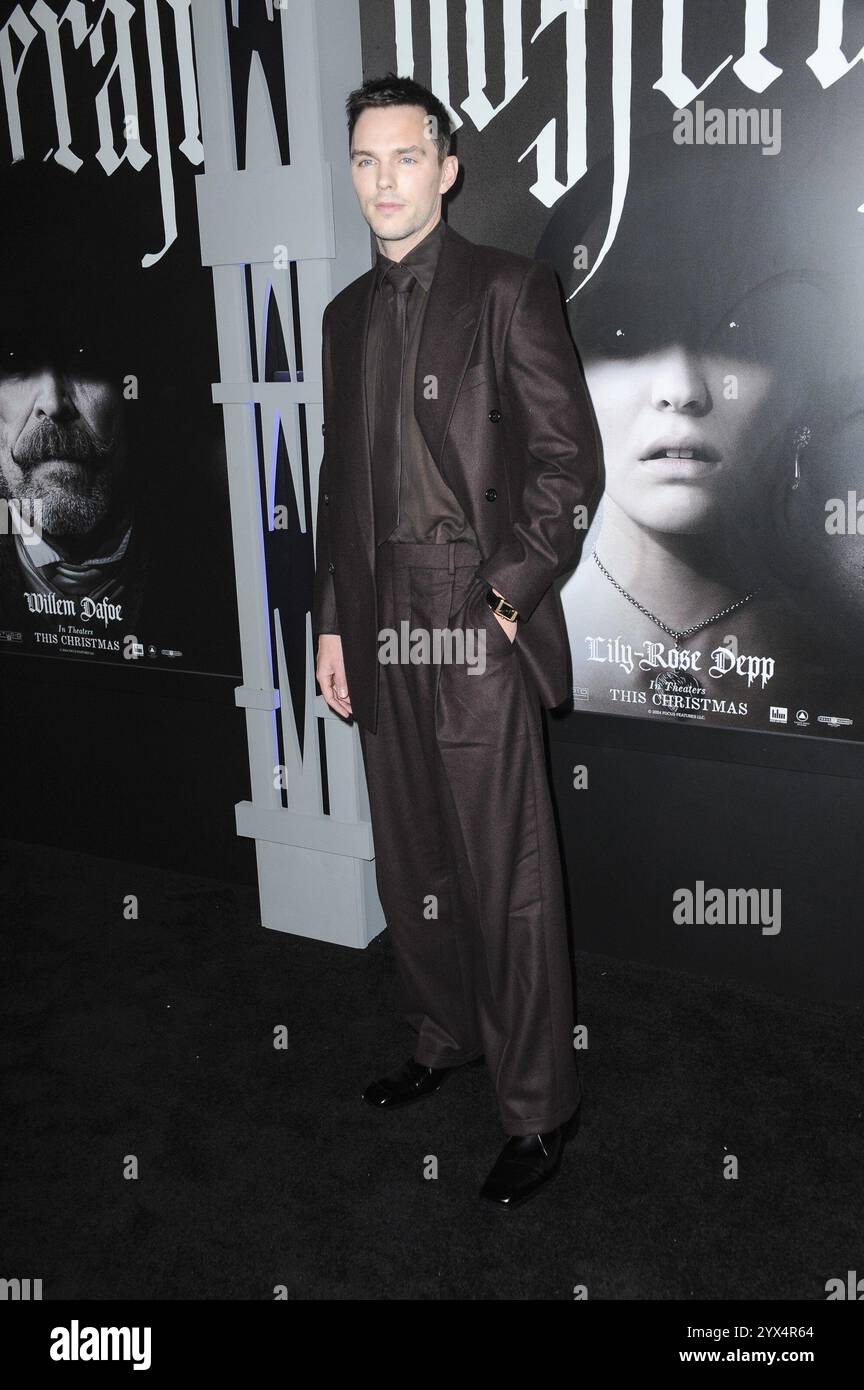 CA. 12. Dezember 2024. Nicholas Hoult bei Ankunft für NOSFERATU Premiere, TCL Chinese Theatre, Los Angeles, CA, 12. Dezember, 2024. Quelle: Elizabeth Goodenough/Everett Collection/Alamy Live News Stockfoto