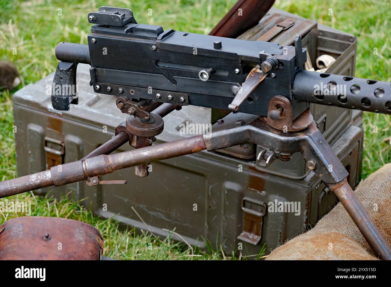 Das M1919 Browning ist ein mittelgroßes Maschinengewehr mit Kaliber .30, das im 20. Jahrhundert, insbesondere während des Zweiten Weltkriegs und des Koreakrieges, weit verbreitet war. Stockfoto