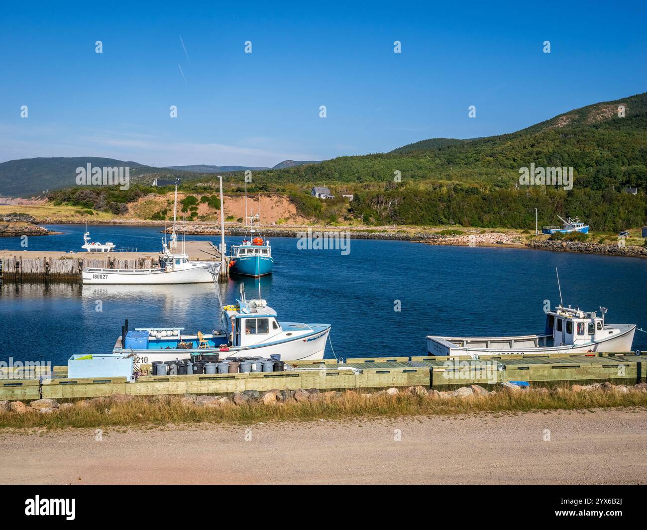 Fischerboote im Hafen in Pleasant Bay Nova Scotia Kanada Stockfoto