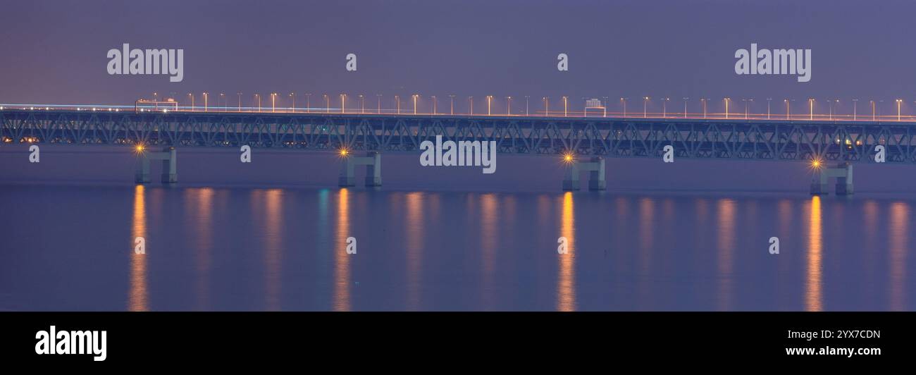 Sky Gate Bridge, Kansai International Airport Access Bridge, verbindet den internationalen Flughafen Kansai auf einer künstlichen Insel mit dem japanischen mai Stockfoto