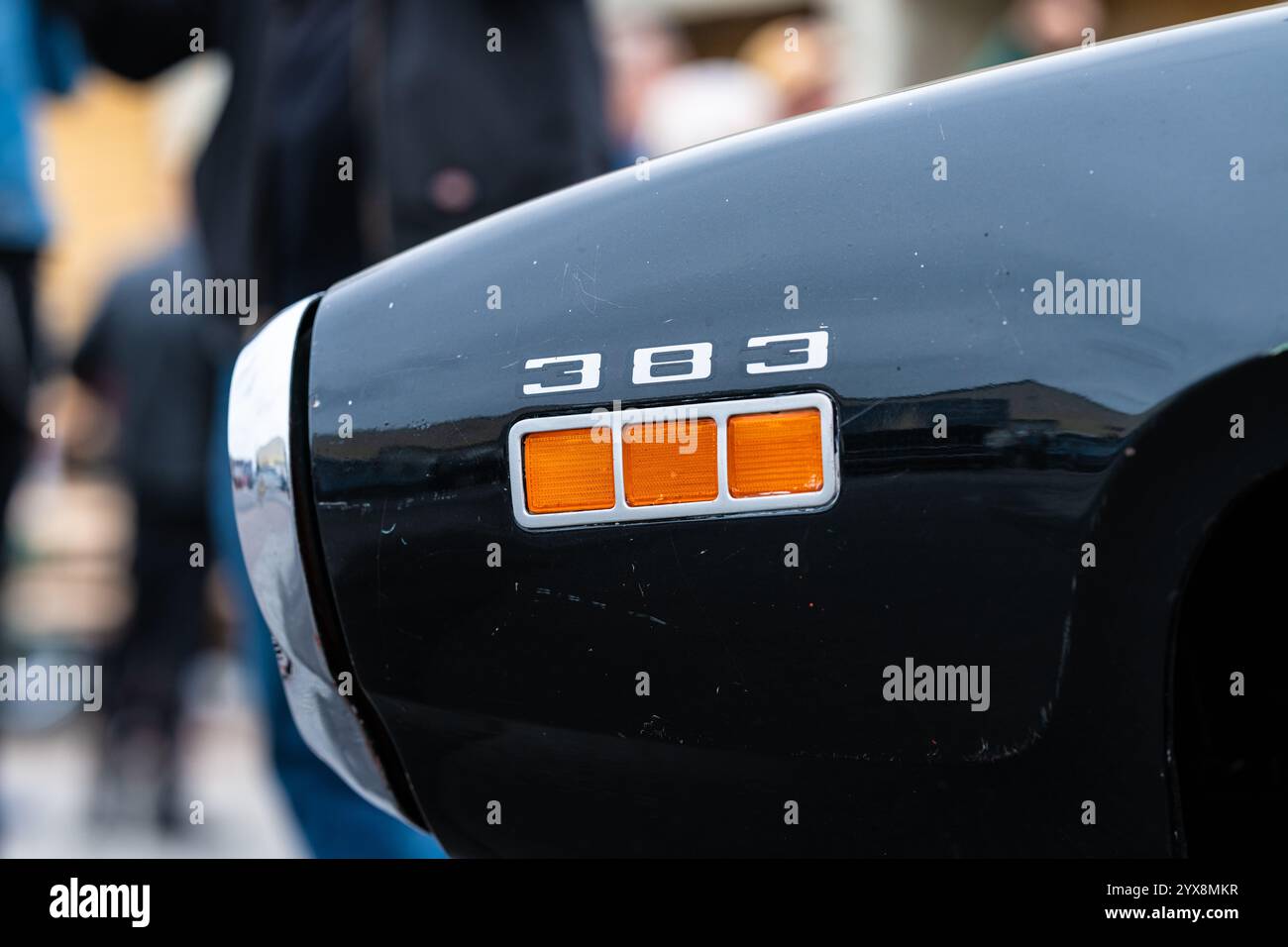 Göteborg, Schweden - 24. August 2024: Details eines schwarzen Plymouth Road Runners aus dem Jahr 1971 Stockfoto