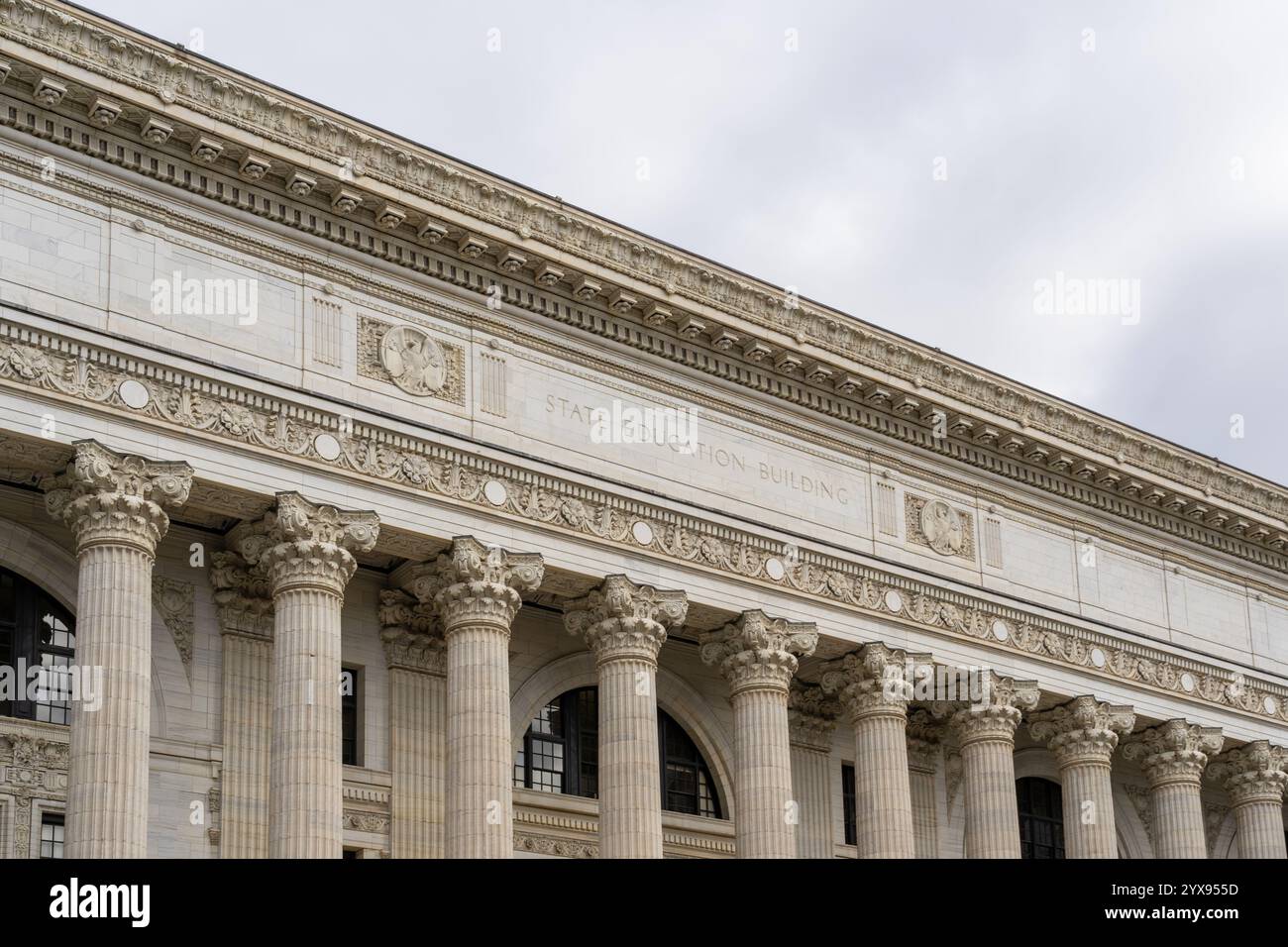 Albany, NY, USA - 12. November 2023: New York State Education Building in Albany, NY, USA Stockfoto