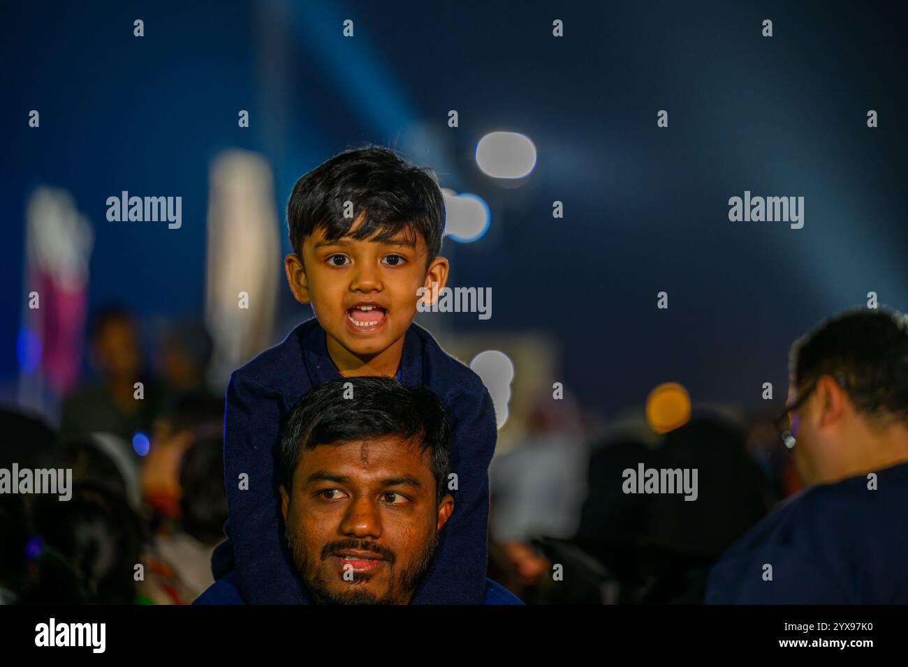 DOHA, KATAR - 13. Dezember 2024: Der Katar-Nationalfeiertag ist ein nationales Gedenken an die Vereinigung Katars im Jahr 1878. Sie wird jährlich am 18. Dezember gefeiert Stockfoto
