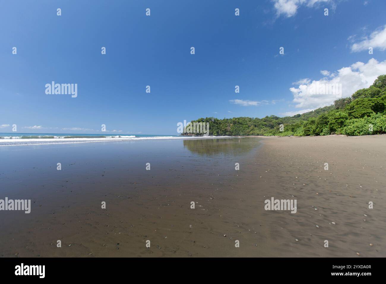 Ein Strand in Costa Rica mit einem wunderschönen Strand Stockfoto Ein Strand in Costa Rica mit einem wunderschönen Strand Stockfoto