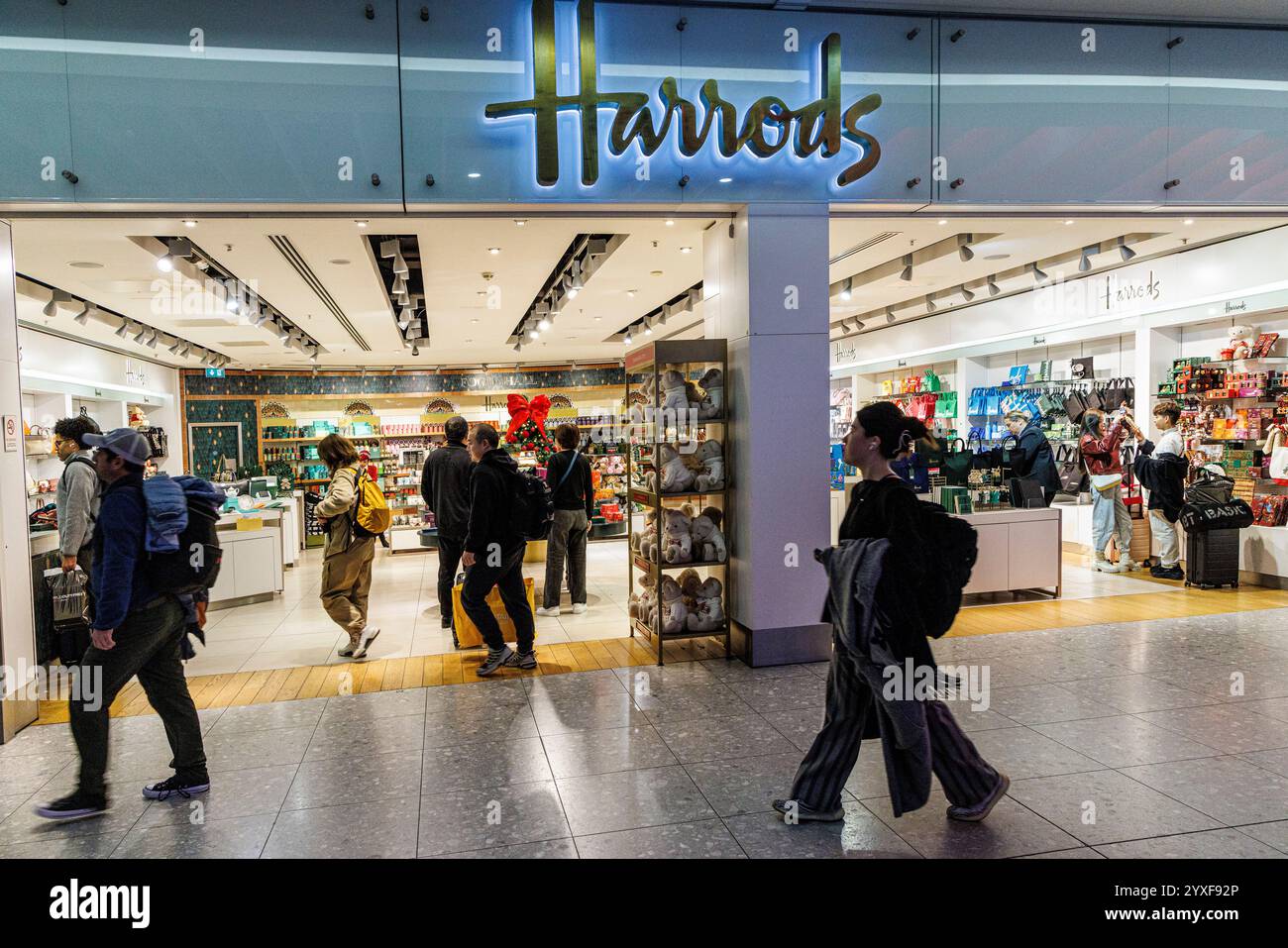 Harrods in Heathrow, London Airport, England, Großbritannien Stockfoto