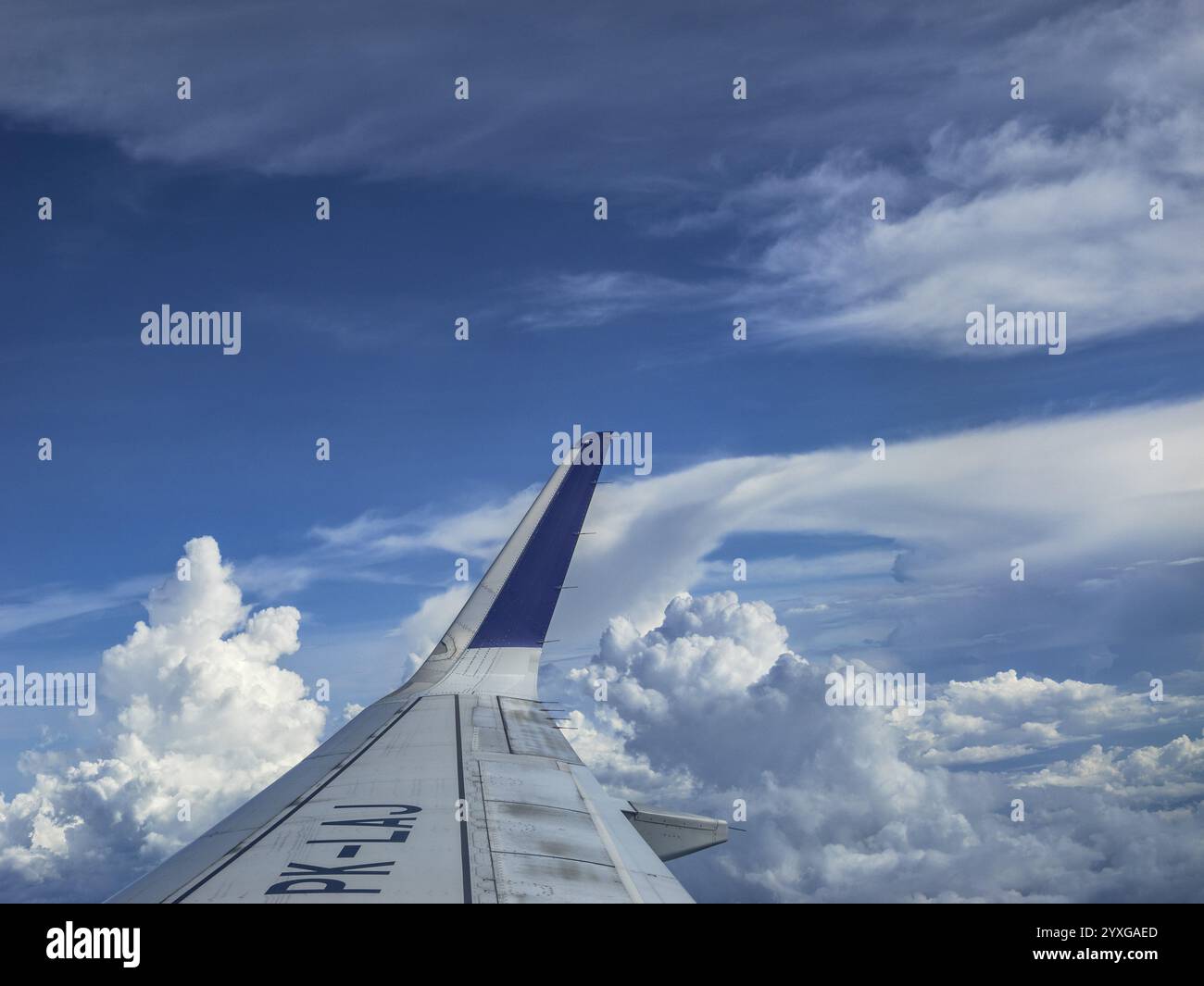 Flügel über den Wolken, Batik Air, Indonesien, Asien Stockfoto