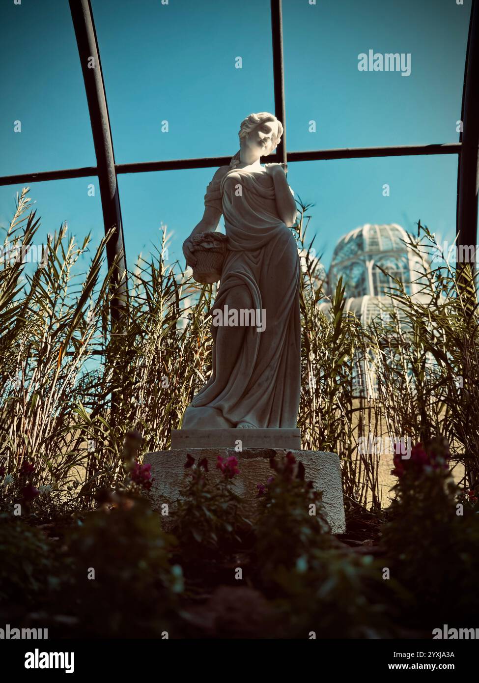 Statuen von CWB - Smartphone-aufgenommenes Stockfoto
