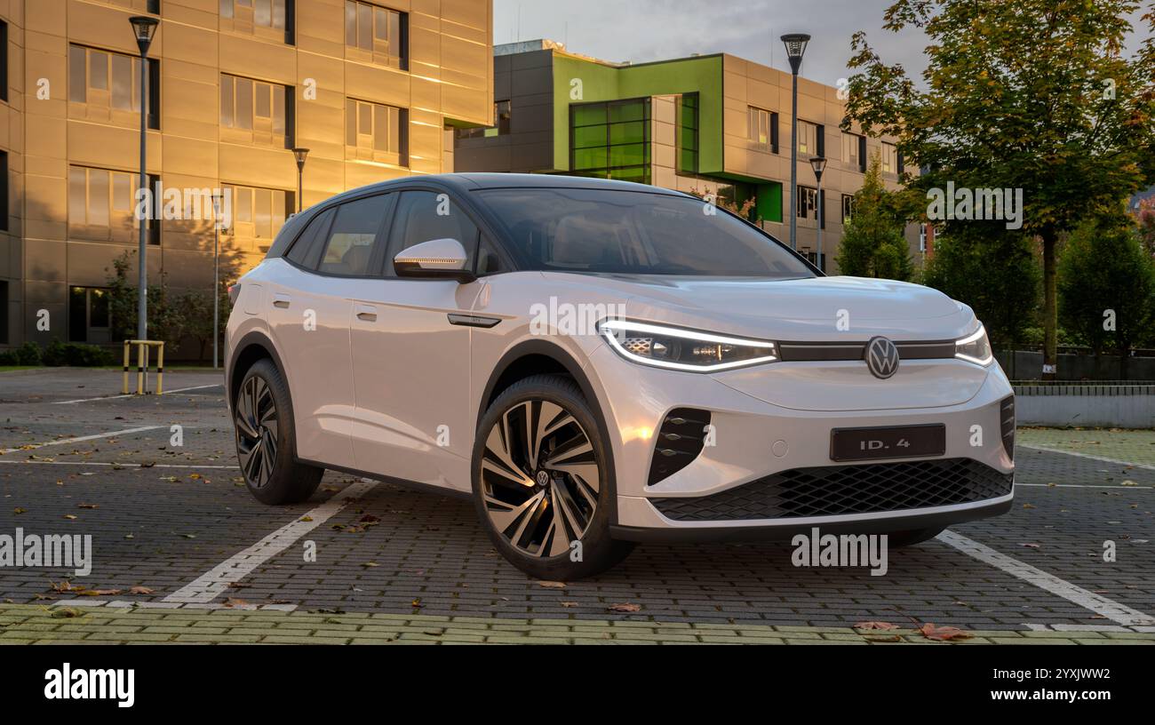 Volkswagen ID.4 GTX – sportlicher elektrischer SUV Stockfoto