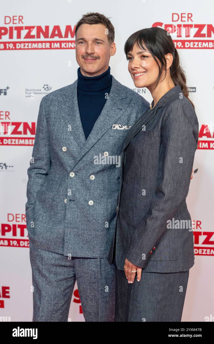 Florian David Fitz und Janina Uhse bei der Premiere des Kinofims der Spitzname im Mathäser Filmpalast. München, 16.12.2024 *** Florian David Fitz und Janina Uhse bei der Premiere des Films der Spitzname im Mathäser Filmpalast München, 16 12 2024 Foto:Xn.xKolinzx/xFuturexImagex spitzname 4257 Stockfoto