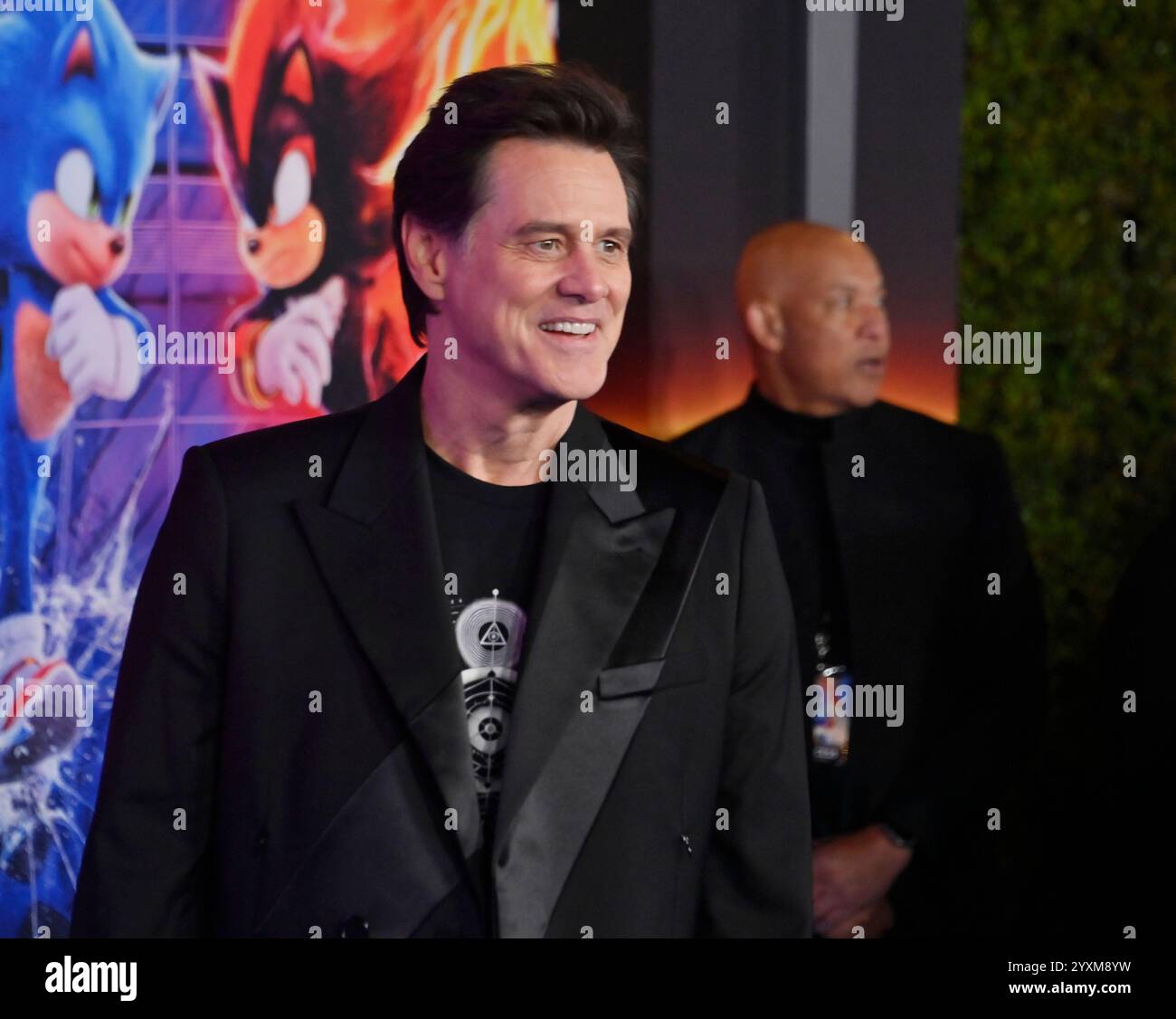 Los Angeles, Usa. Dezember 2024. Jim Carrey, Mitglied der Besetzung, nimmt am Montag, den 16. Dezember im TCL Chinese Theatre in der Hollywood-Sektion von Los Angeles an der Premiere des Sci-fi-Films „Sonic the Hedgehog 3“ Teil. 2024. Geschichte: Sonic, Knuckles und Tails treffen sich gegen einen mächtigen neuen Gegner, Shadow, ein mysteriöser Bösewicht mit Kräften, die sie bisher nicht erlebt haben. Mit übertroffenen Fähigkeiten muss Team Sonic eine unwahrscheinliche Allianz suchen. Foto: Jim Ruymen/UPI Credit: UPI/Alamy Live News Stockfoto