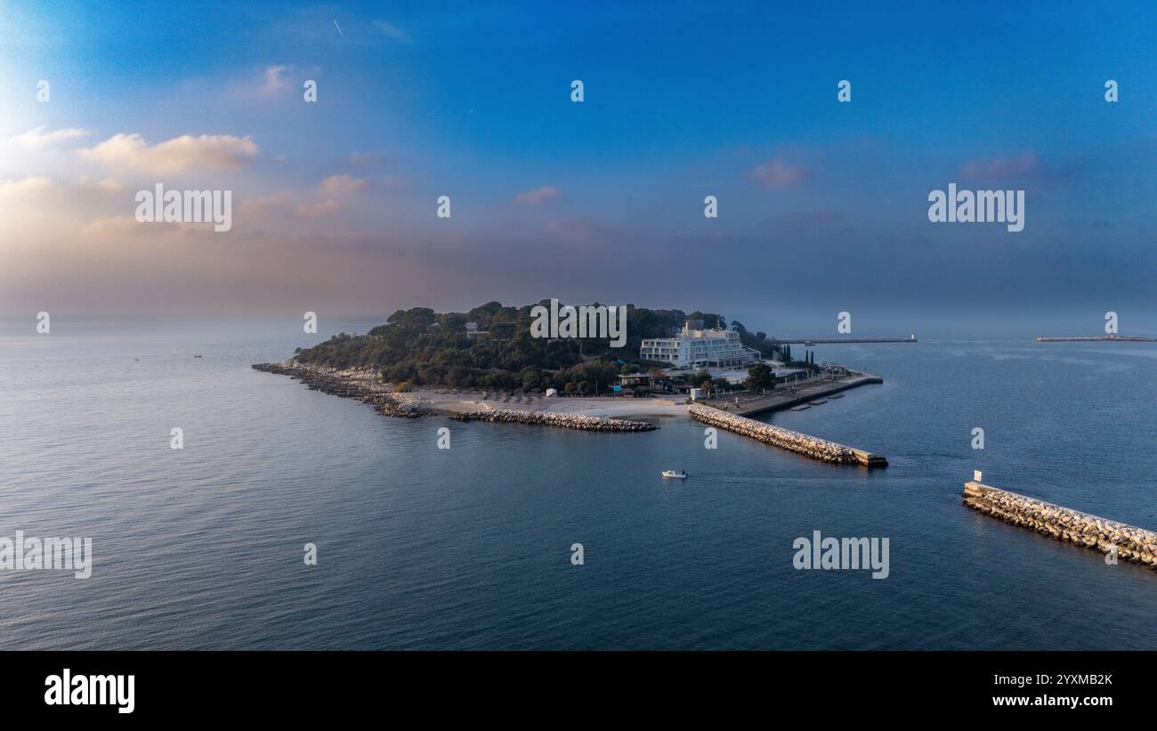 Luftaufnahme der Insel Sveti Nikola in der Nähe von Poreč, Kroatien Stockfoto