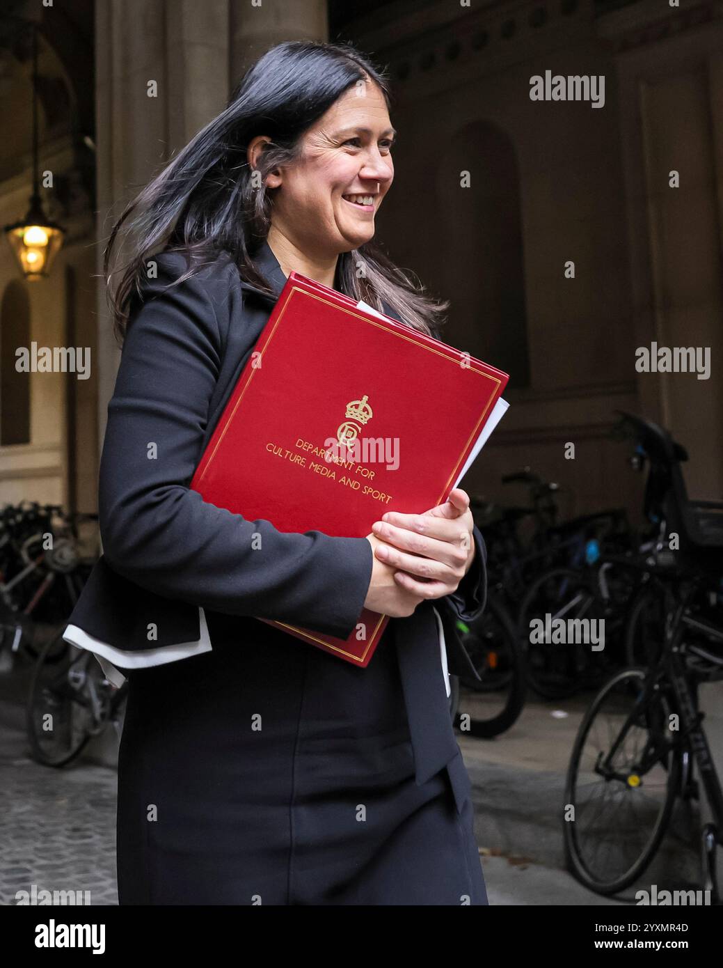 Lisa Nandy, Staatssekretärin für Kultur, Medien und Sport, Abgeordneter Wigan, Labour Party, Downing Street, London, Großbritannien Stockfoto