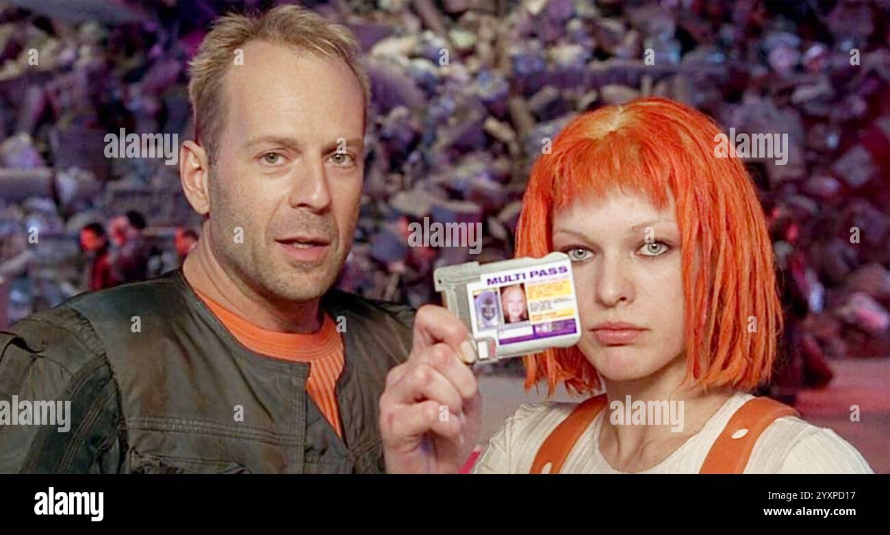 DAS FÜNFTE ELEMENT 1997 Gaumont Buena Vista Film mit Bruce Willis und Milla Jovovich Stockfoto