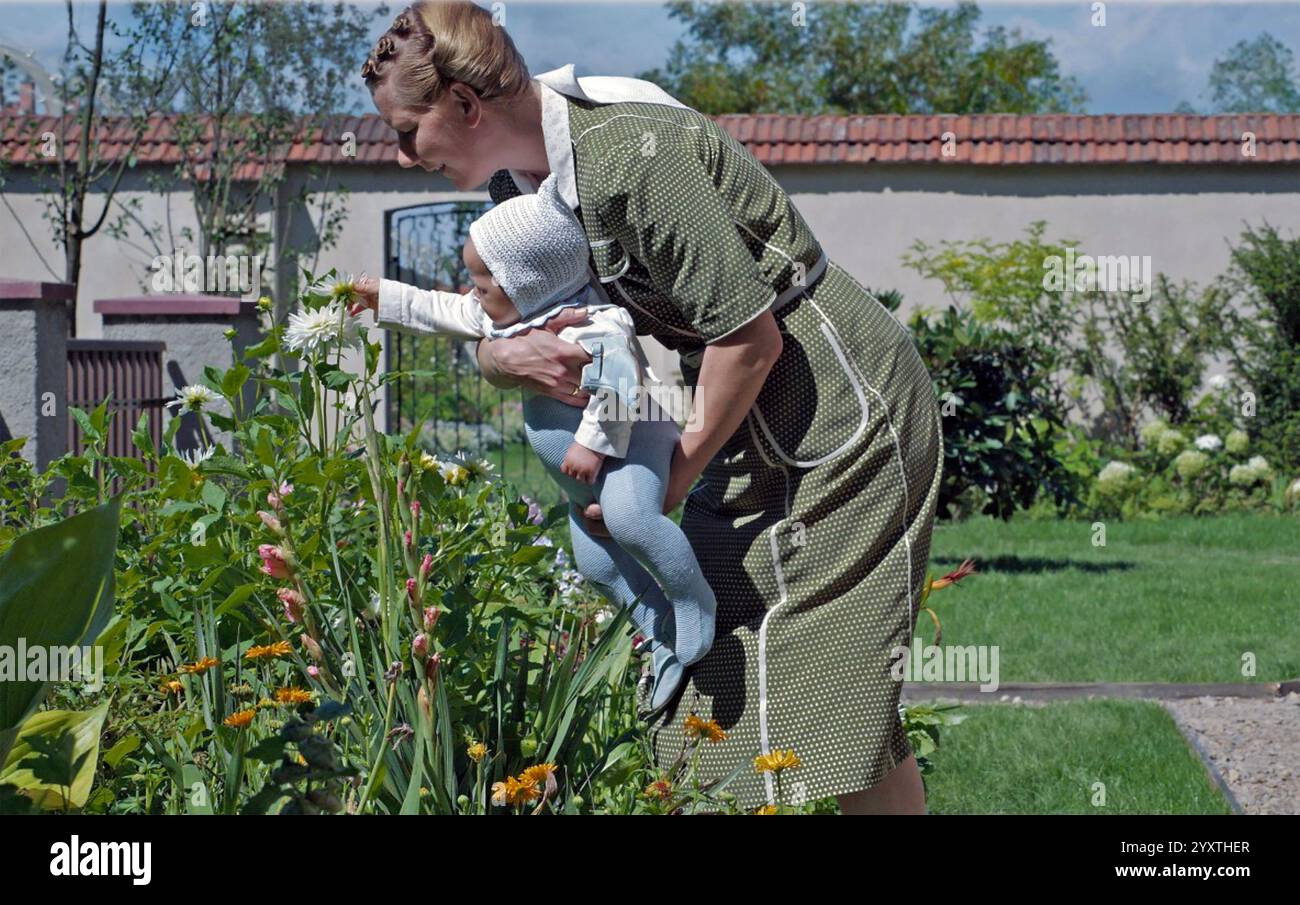THE ZONE OF INTEREST 2023 A24 Film mit Sandra Hüller als Hedwig Höss Stockfoto